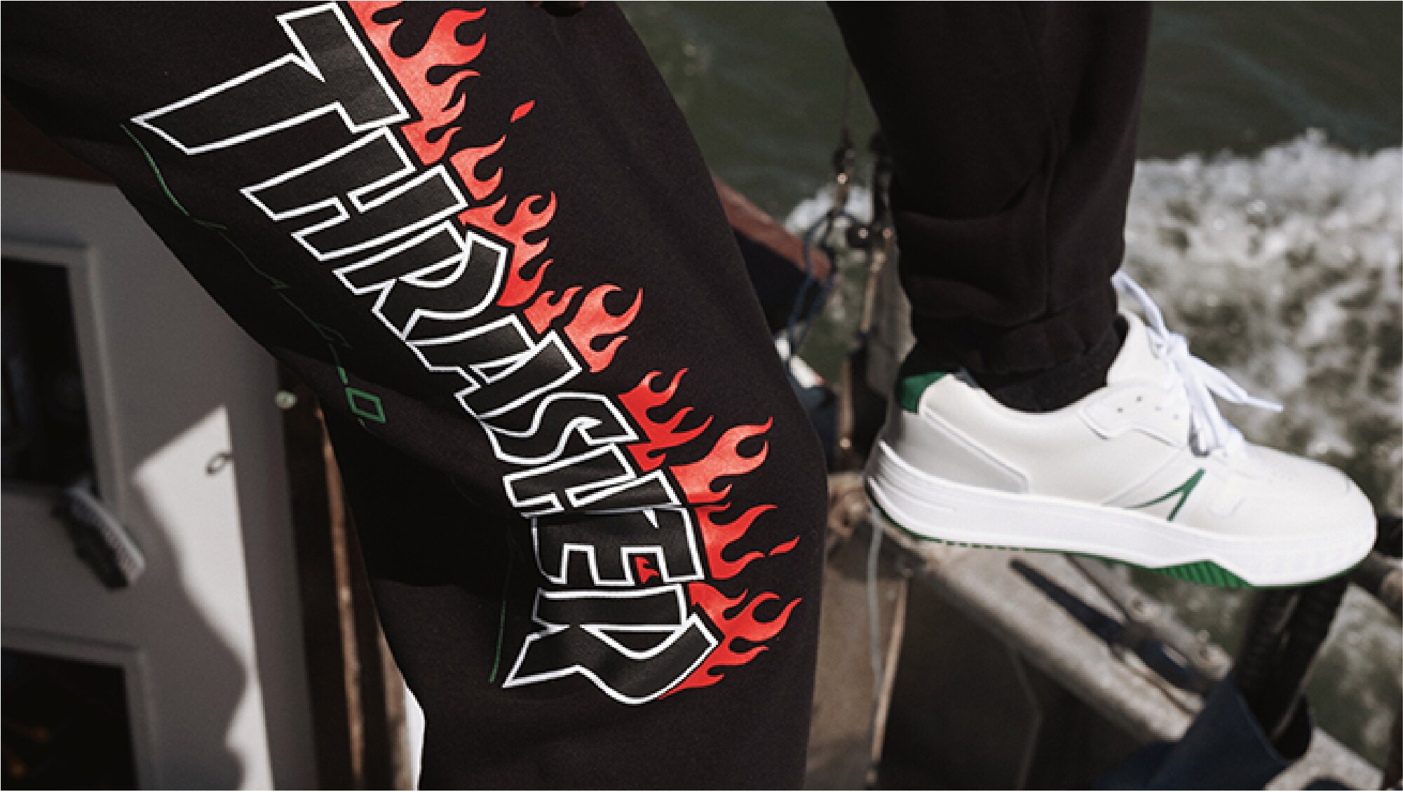 Polo shirts, shoes, leather goods, Kaos 