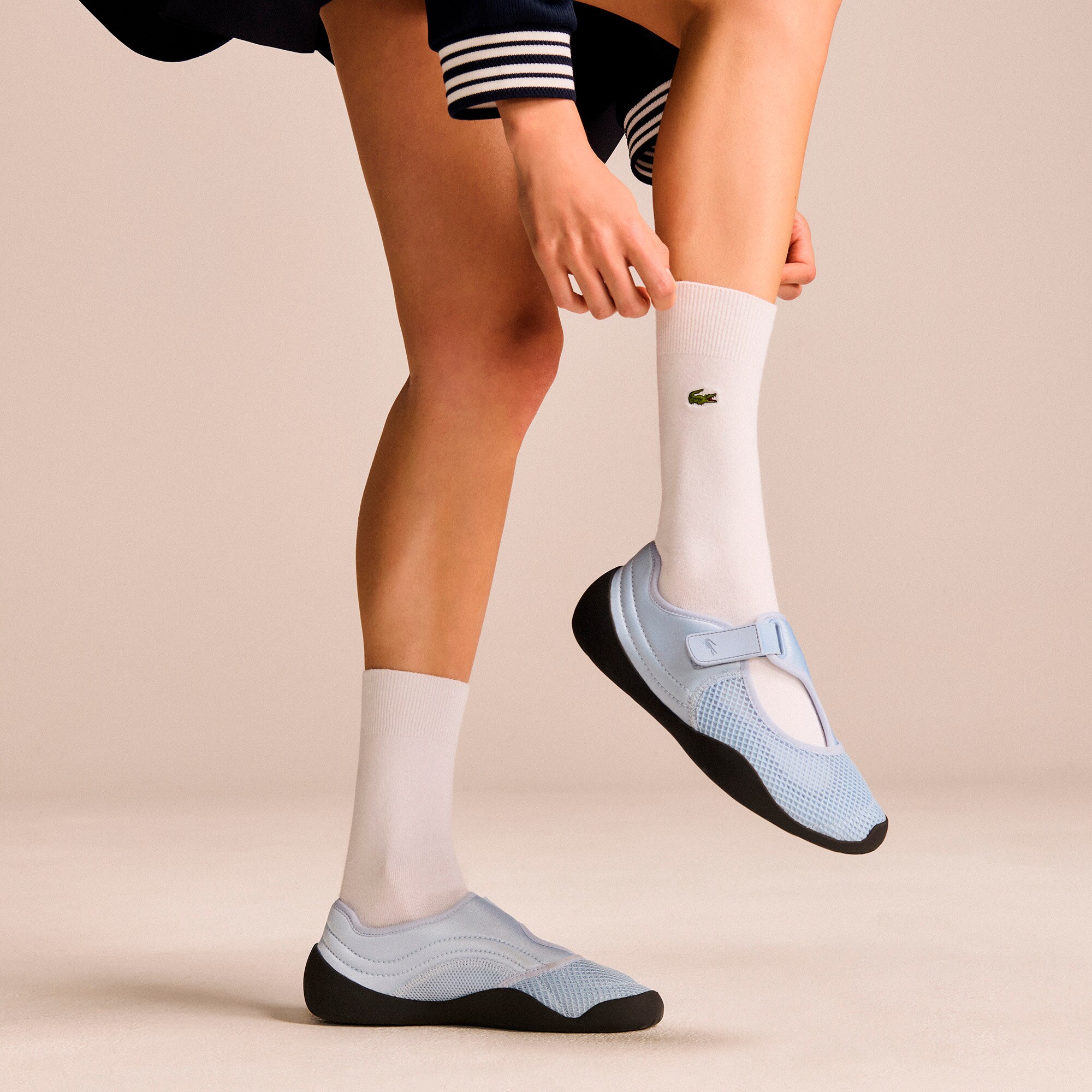 Women's Low Mystere Sneakers  image number 7