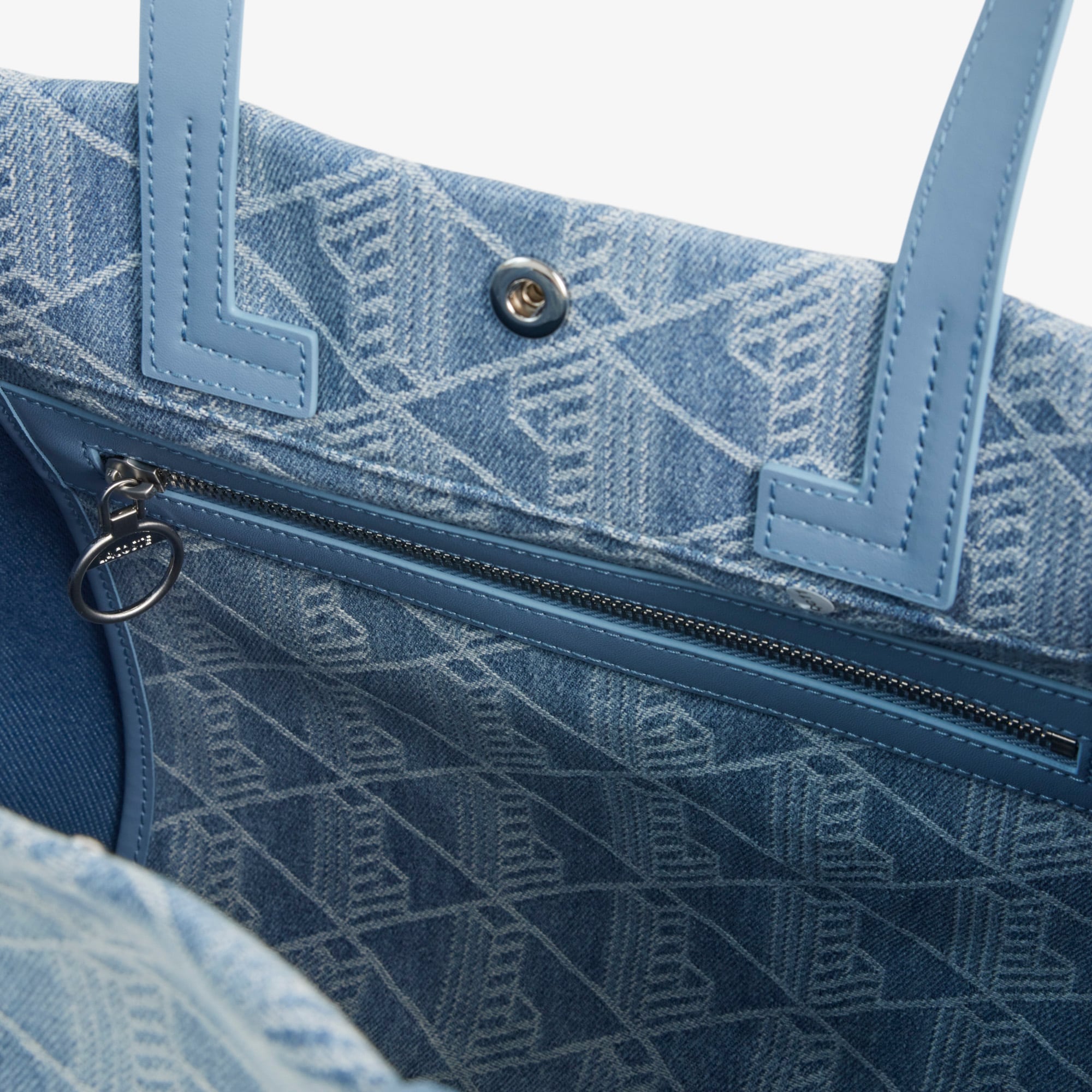 Large Heritage  Jacquard Tote image number 3