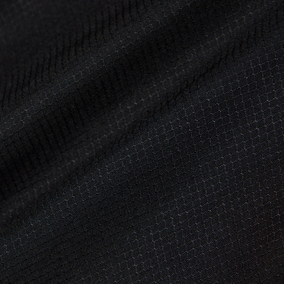 Men's Lacoste SPORT tennis shorts in solid diamond weave taffeta image number 7