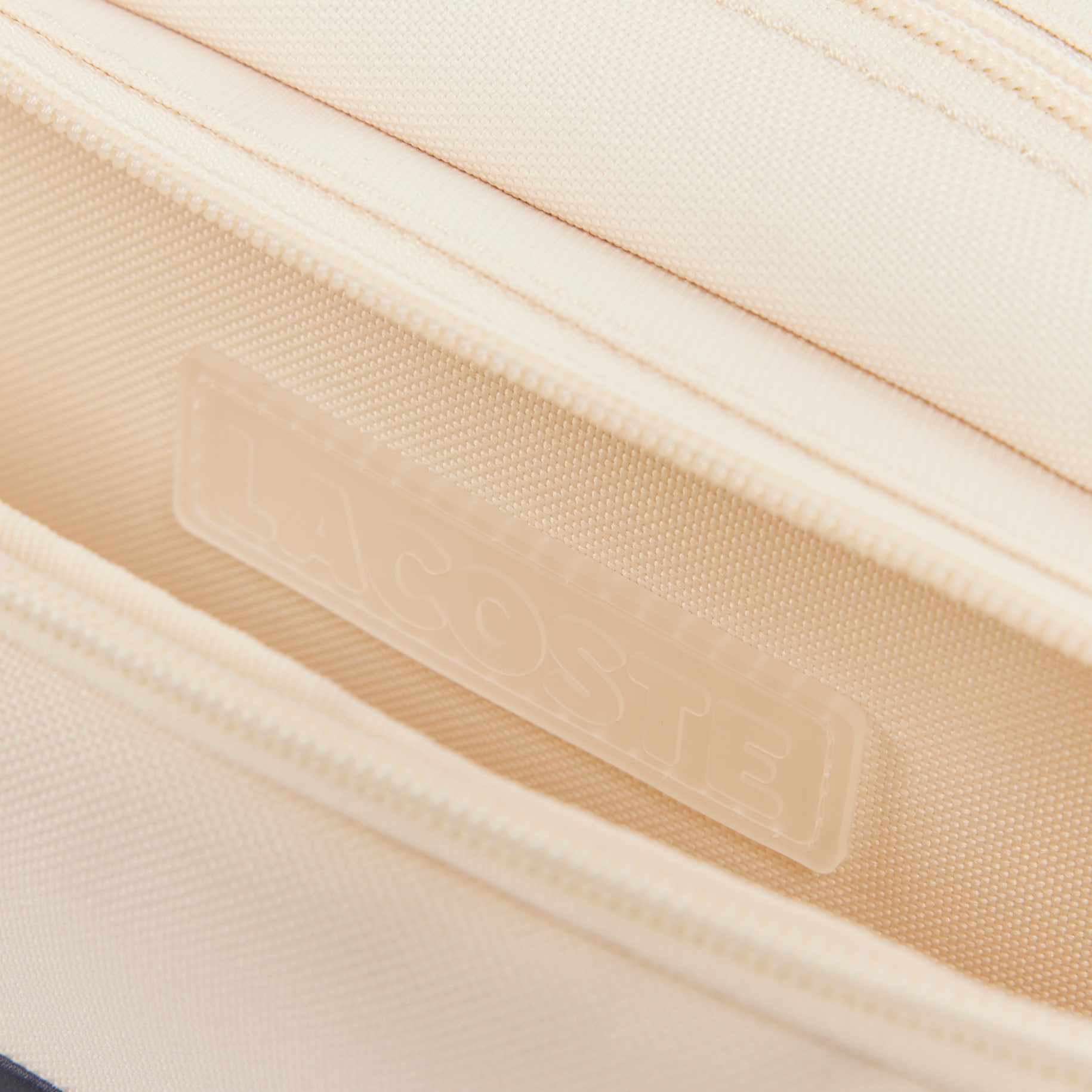 Neocroc Toiletry Bag image number 3