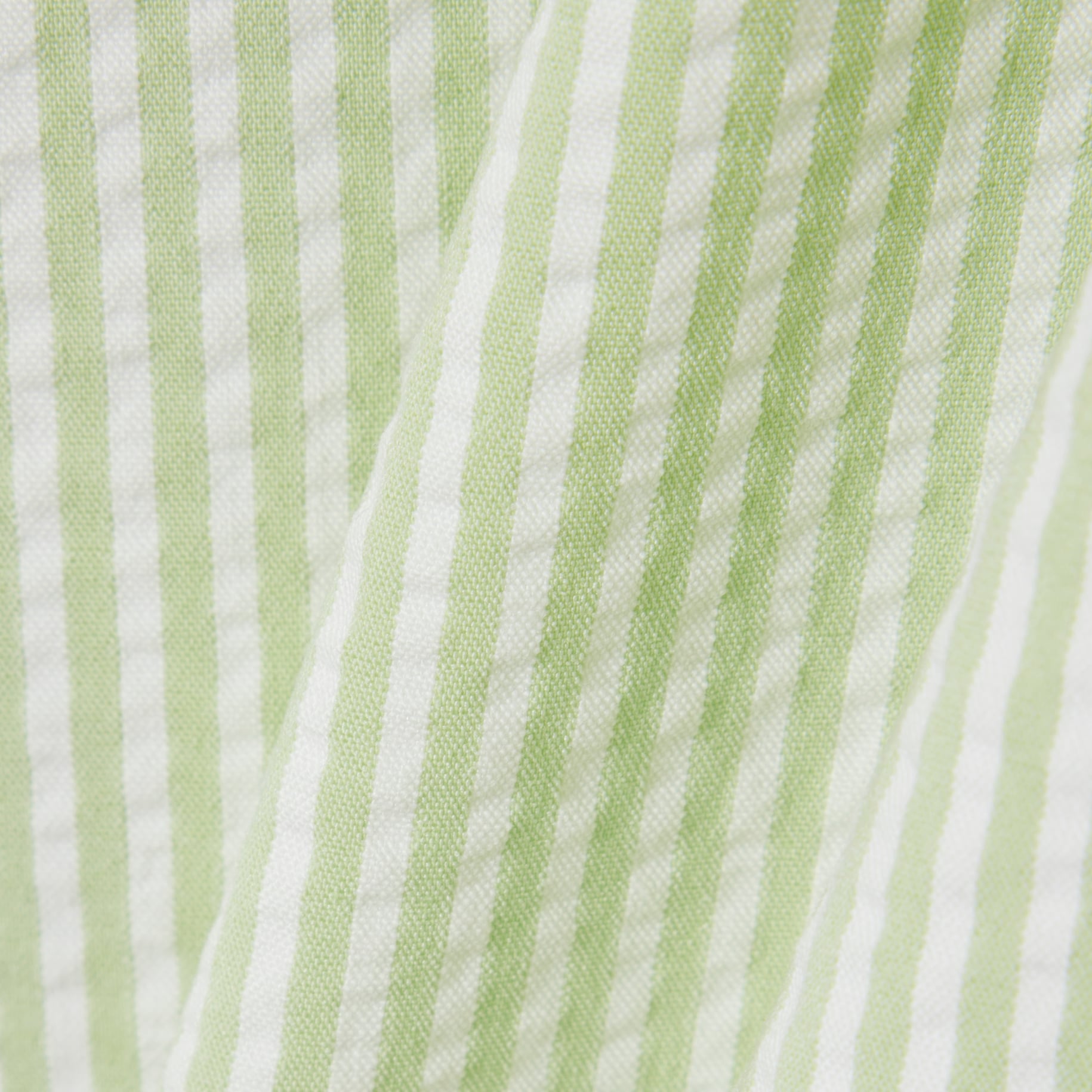 Relaxed Fit Ultra Dry Striped Bermuda Golf Shorts image number 7