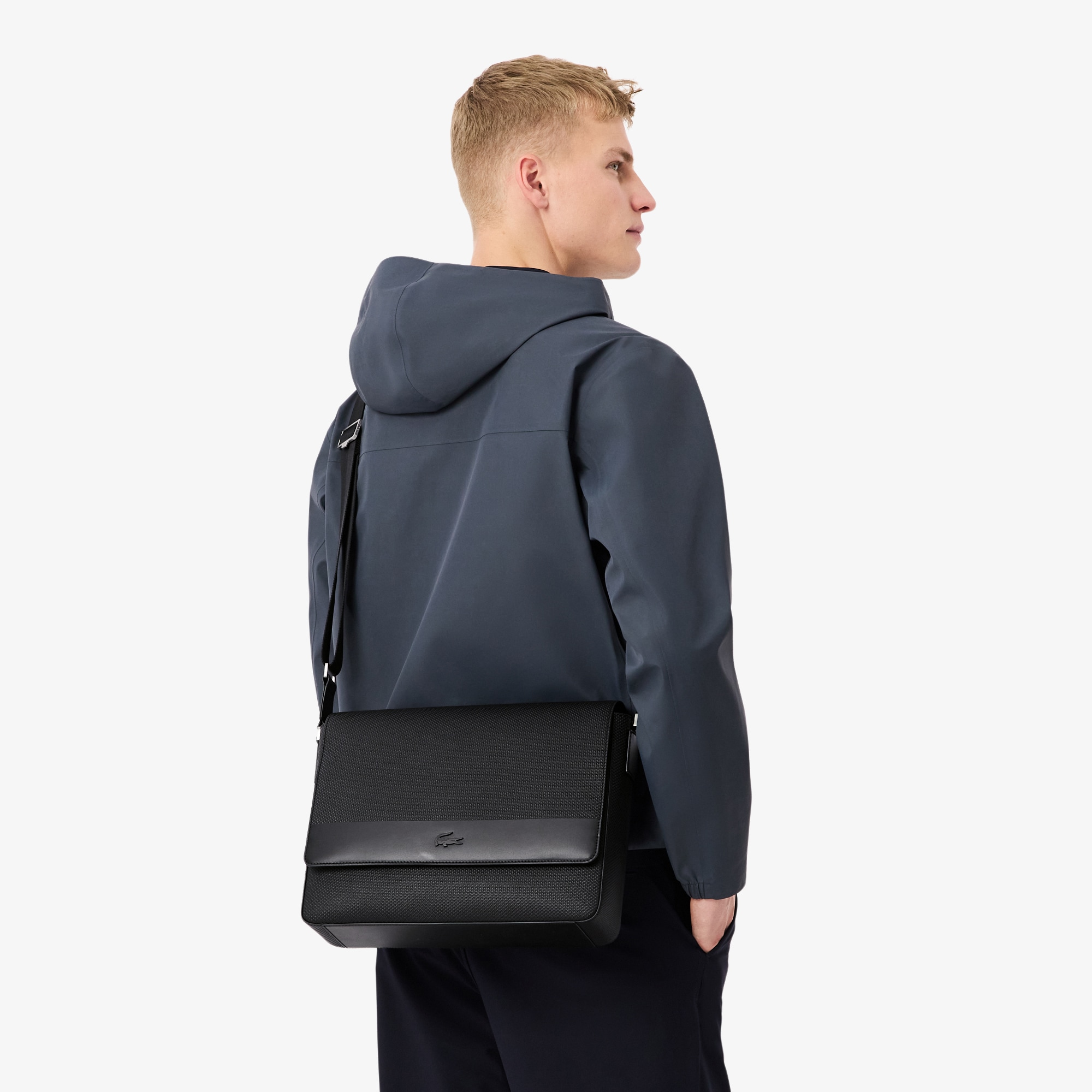 Large Chantaco Leather Messenger Bag image number 5