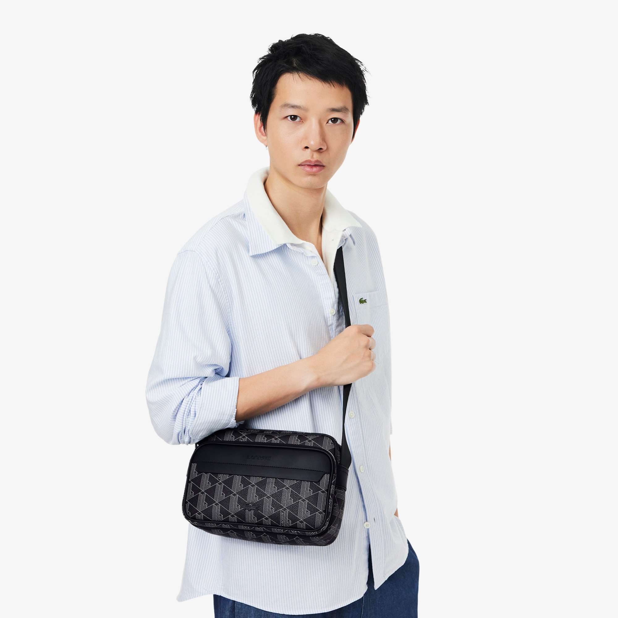 The Blend Grained Texture Shoulder Bag image number 5