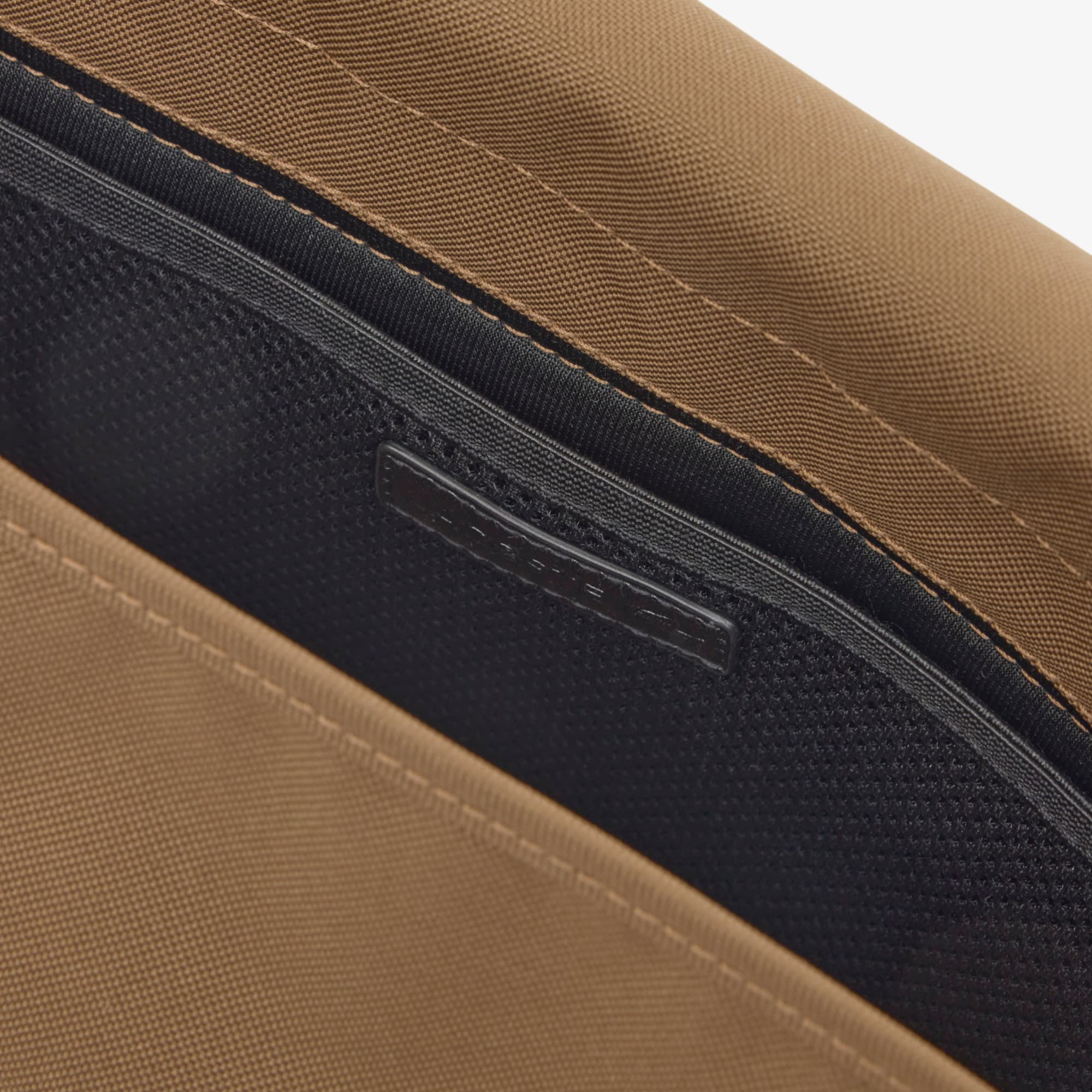 Neocroc Messenger Bag image number 3