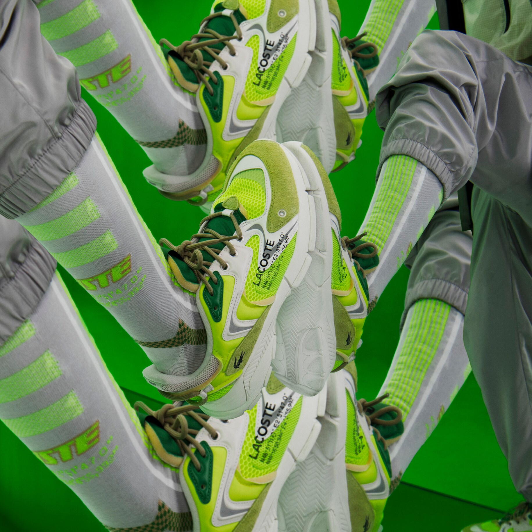 Men's L003 Neo Sneakers image number 8