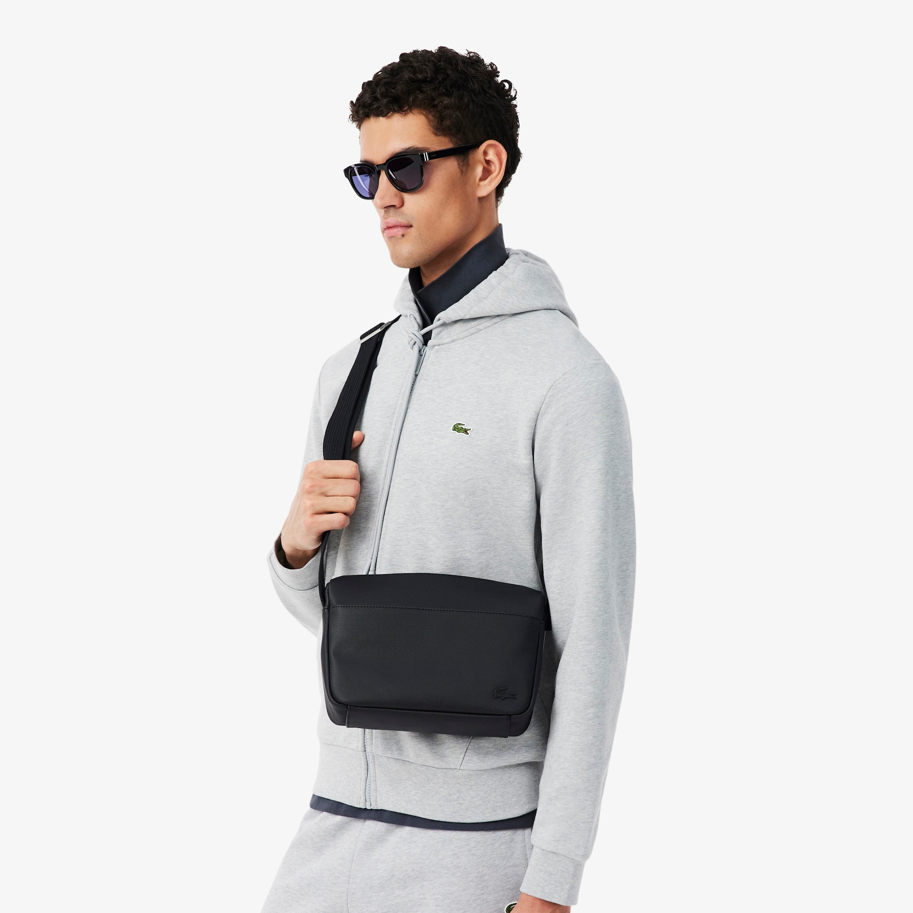 Men's Classic Petit Piqu&eacute; Reporter Bag image number 5