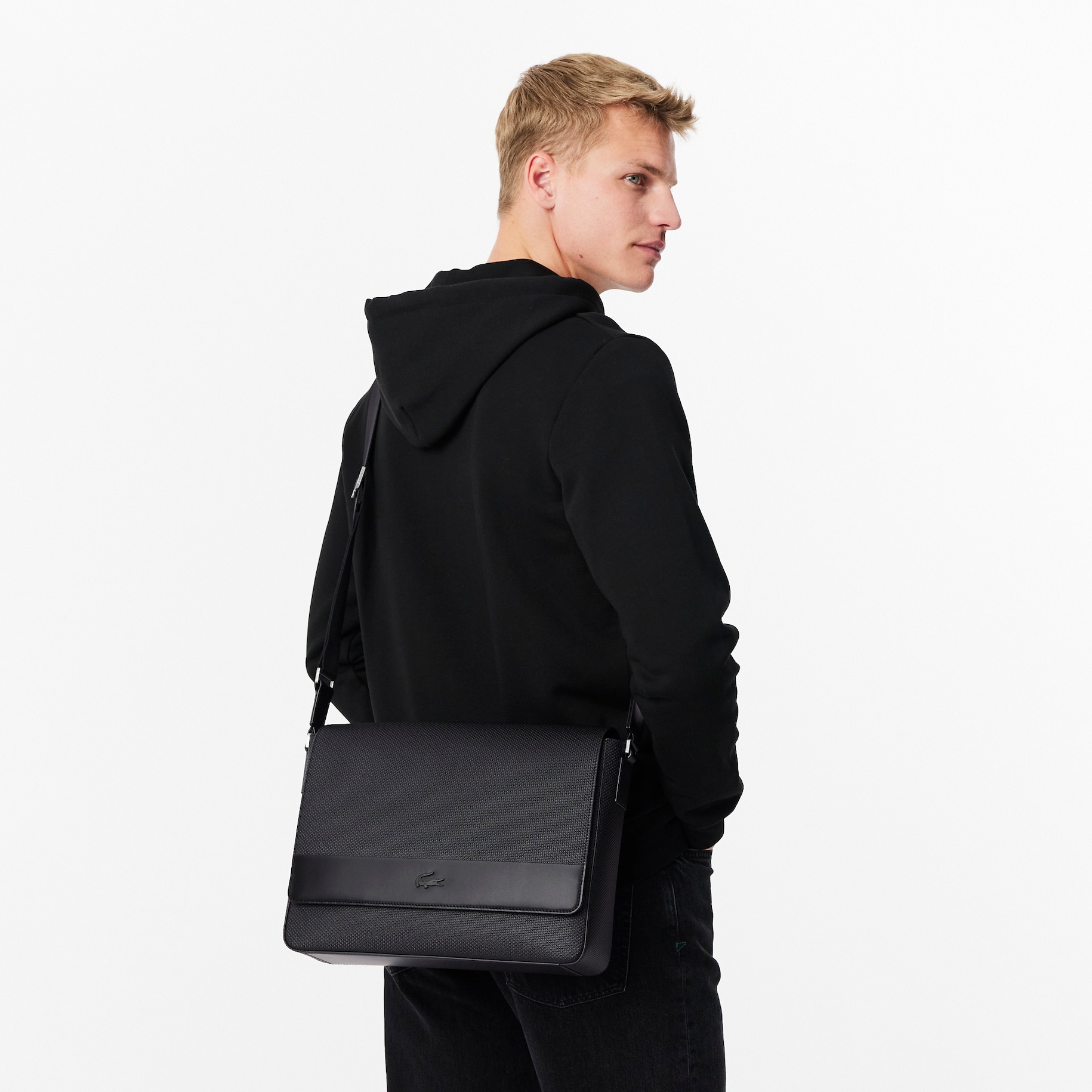 Large Chantaco Leather Messenger Bag image number 5