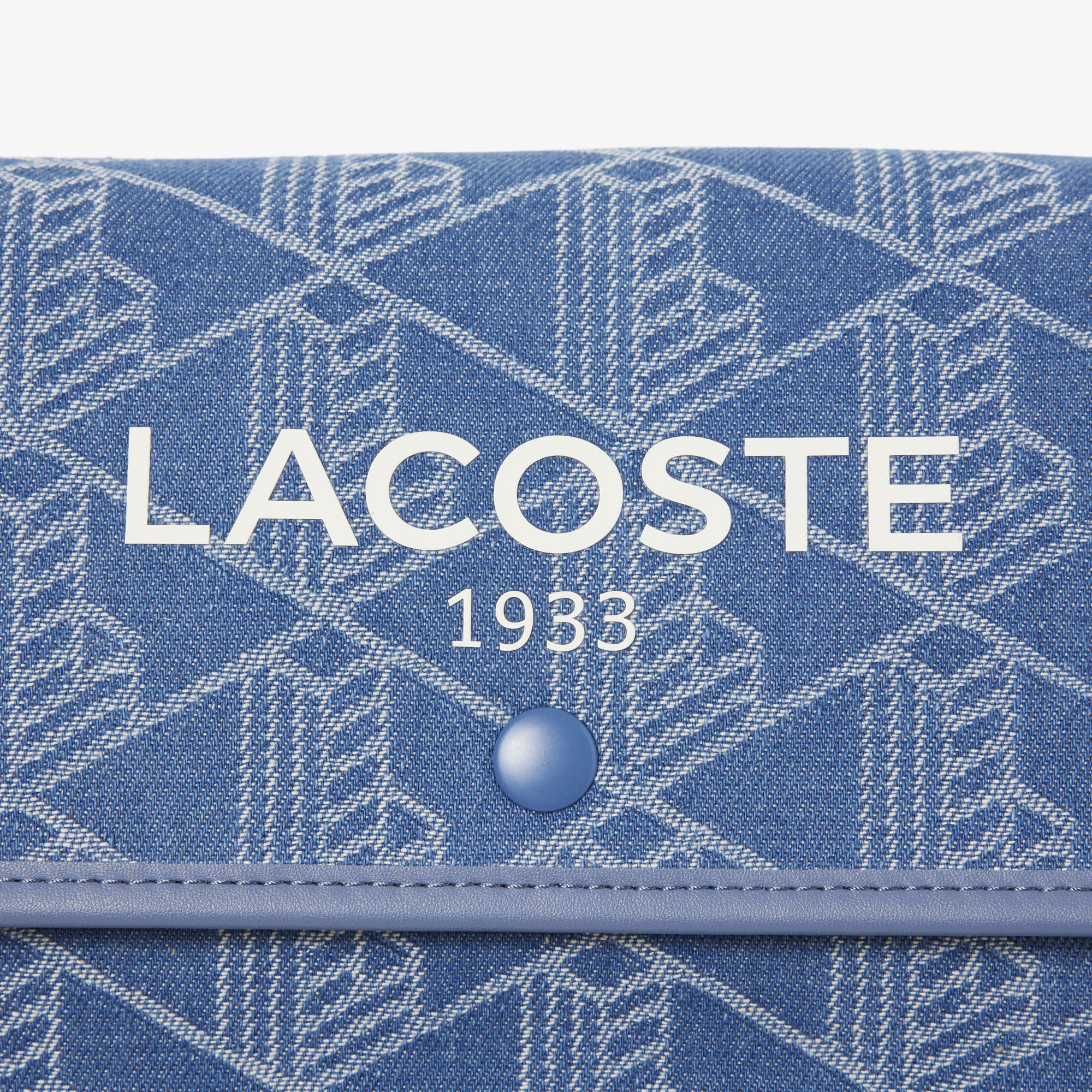 Heritage Jacquard Flap Close Bag image number 4