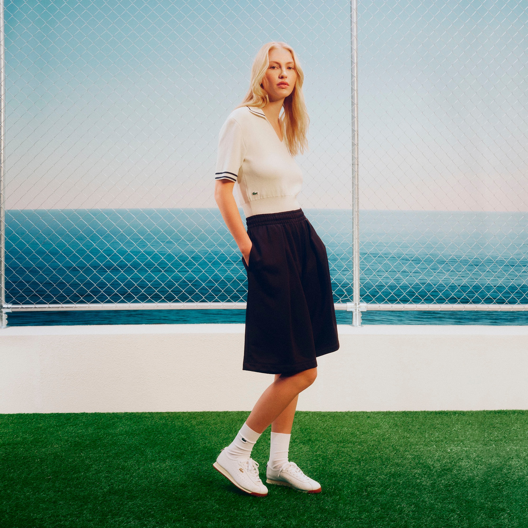 Women&rsquo;s Club-Low Leather Sneakers image number 6