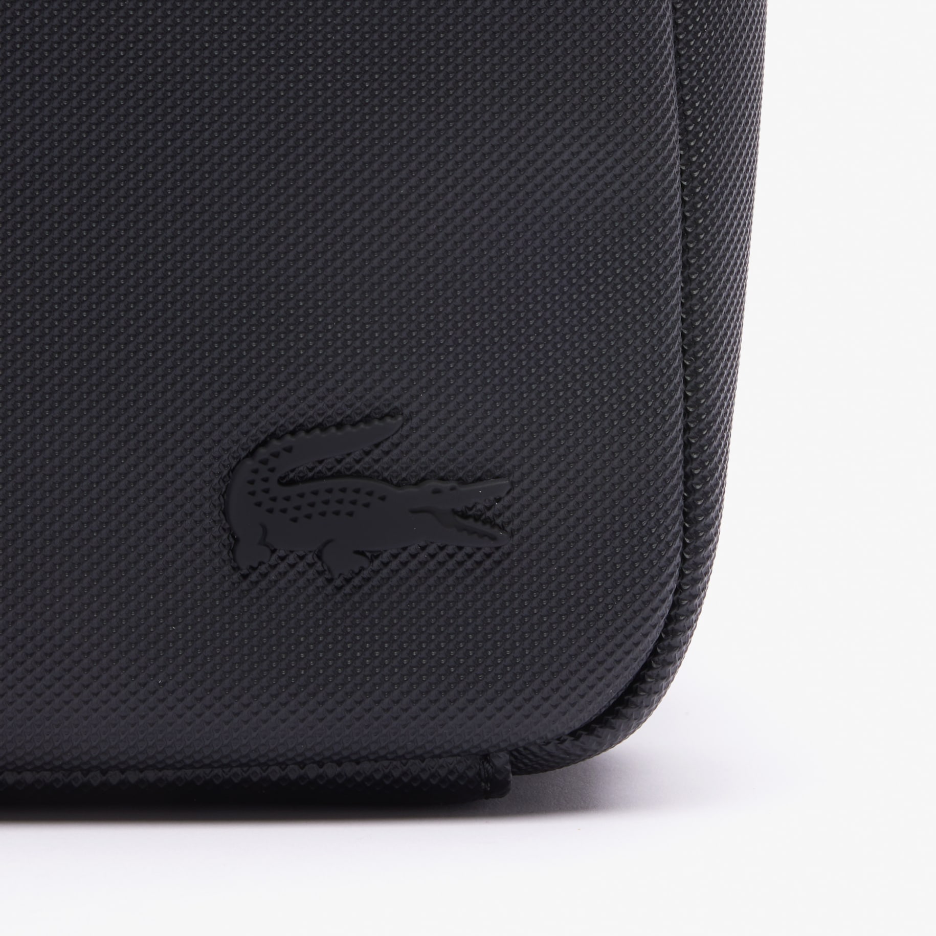 Men's Classic Piqu&eacute; Effect Shoulder Bag image number 4