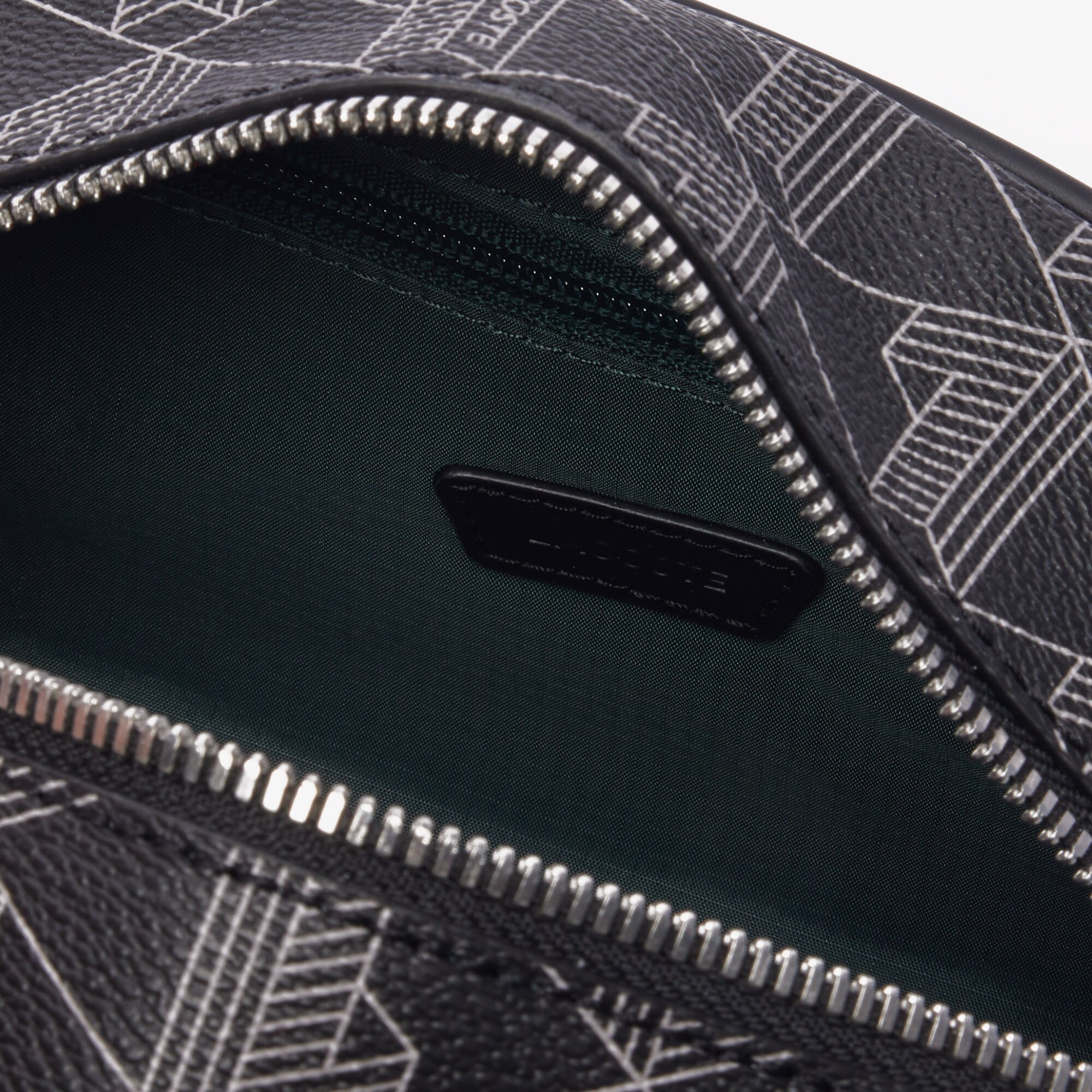 The Blend Toiletry Bag image number 3