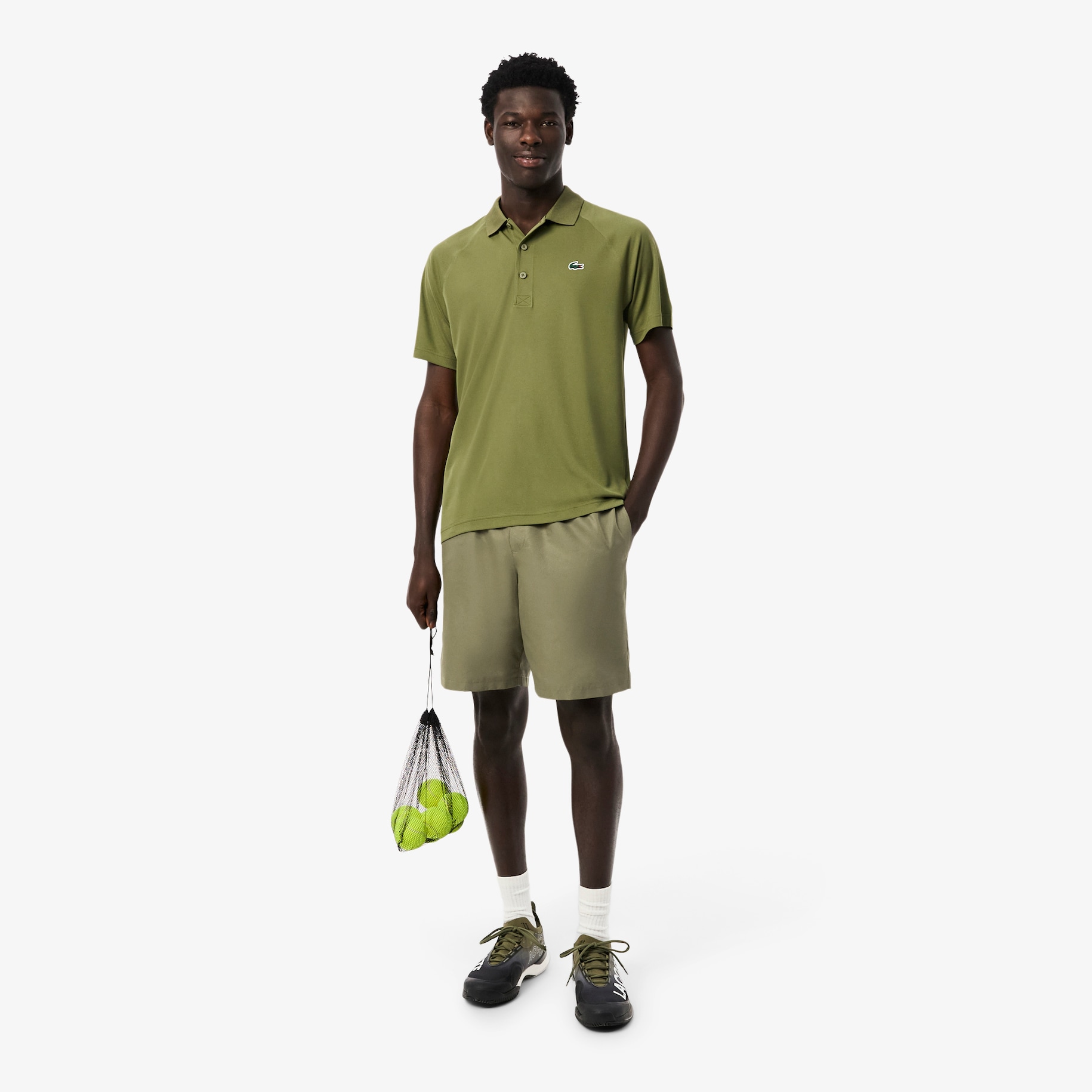 Men's Lacoste SPORT tennis shorts in solid diamond weave taffeta image number 0