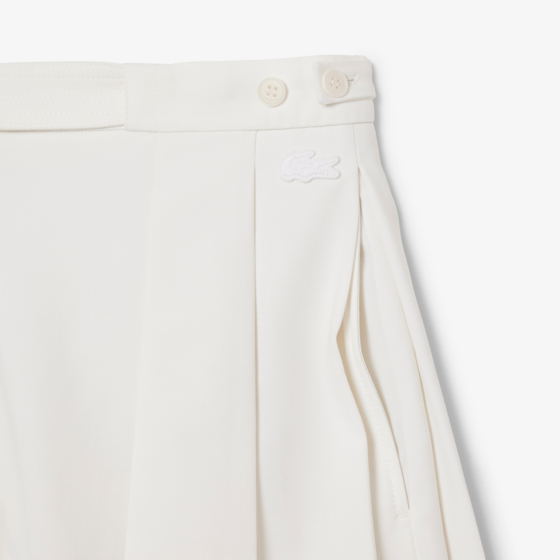 Runway Pleated Wool Bermuda Shorts image number 5
