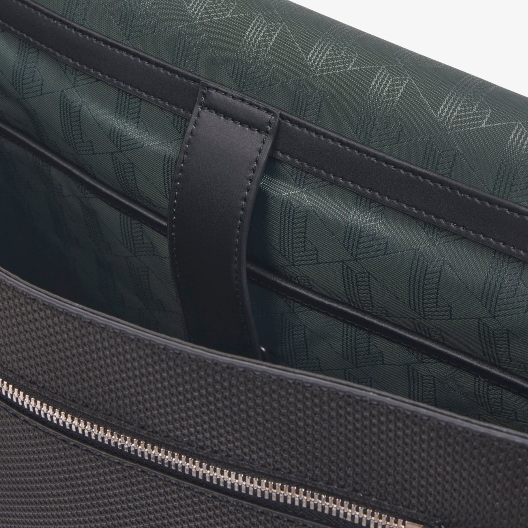 Large Chantaco Leather Messenger Bag image number 3