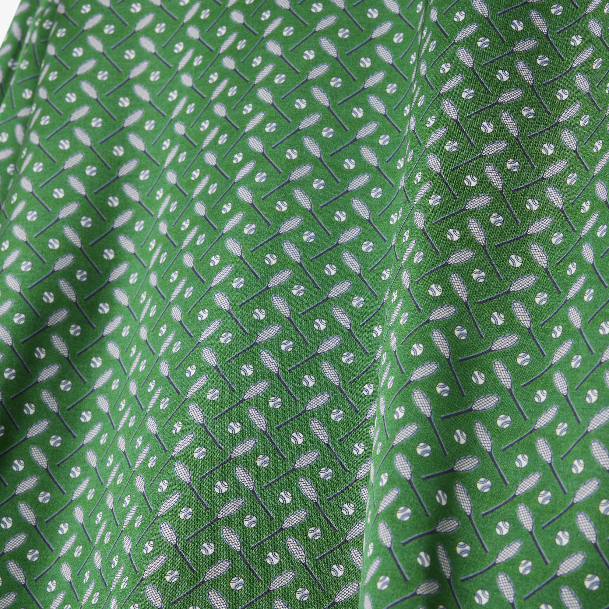 Kemeja Bermotif Oversized Runway image number 10