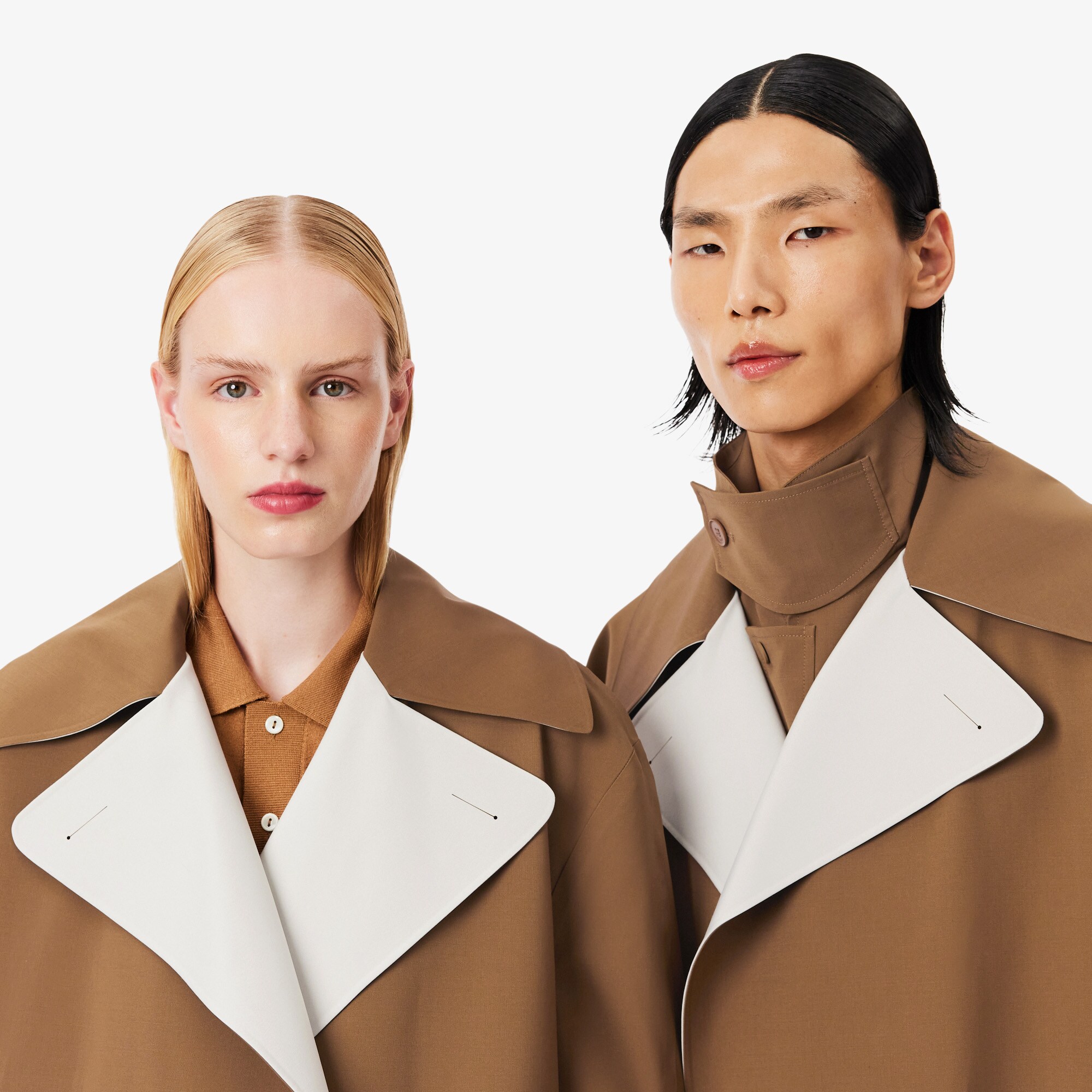Mantel Trench Campuran Wol Runway image number 1