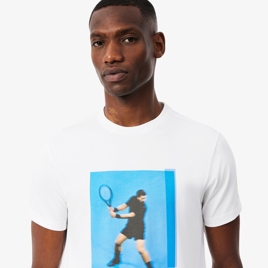 Kaos Lacoste Tennis x Novak Djokovic Printed image number 1