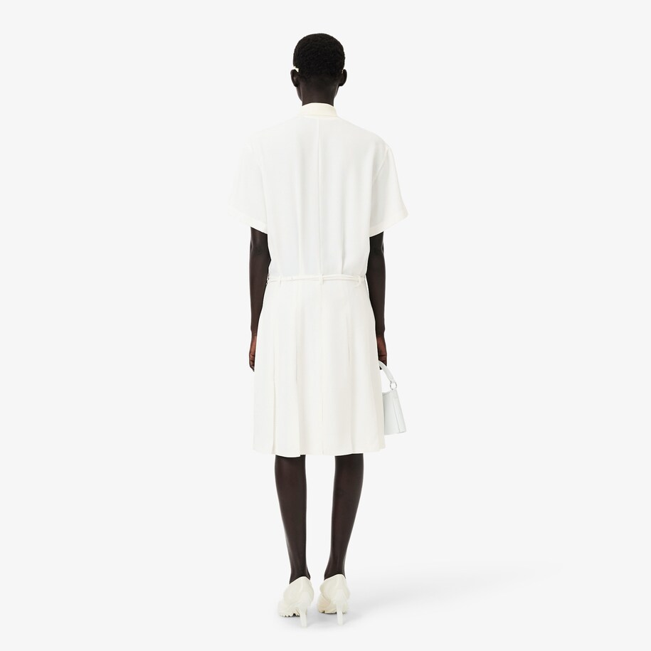 Gaun Polo Detail Enbroidery Runway image number 2