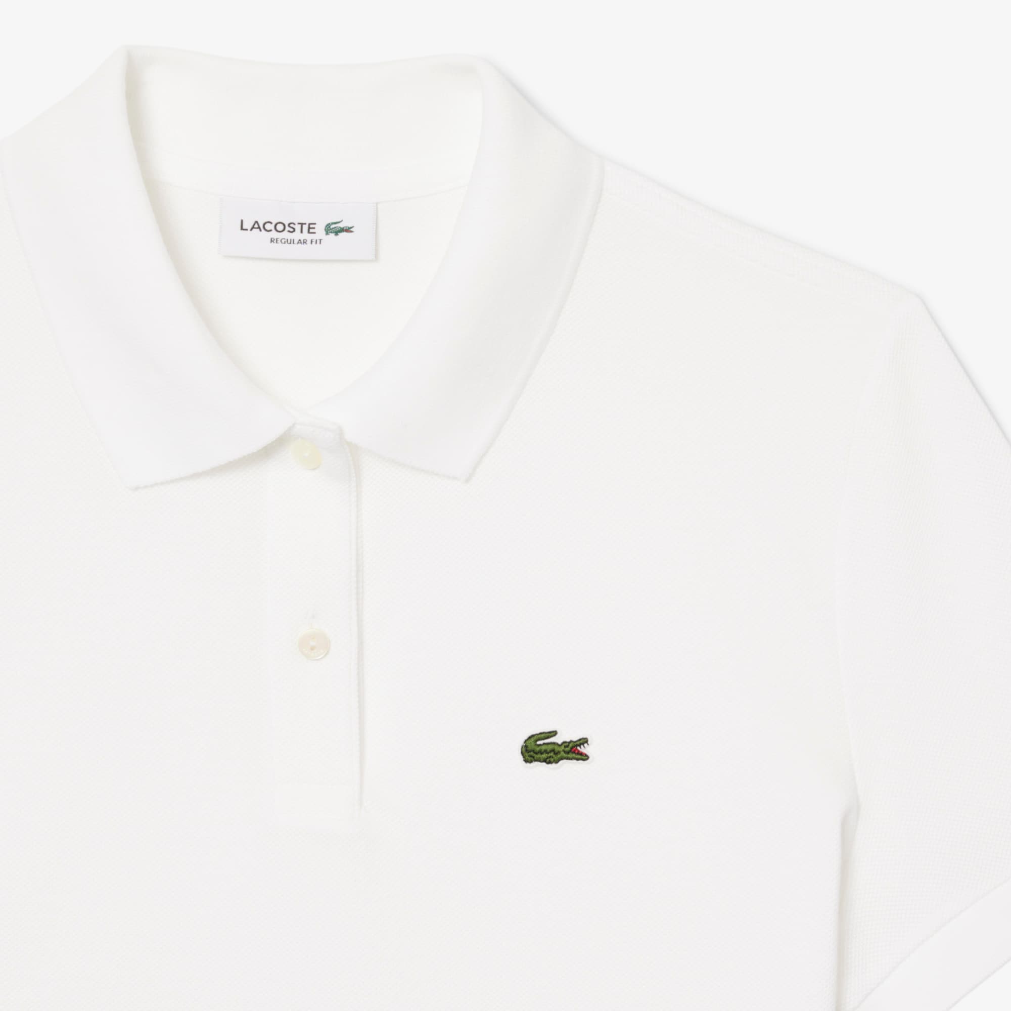 Kaos Polo Wanita Lacoste Petit Piqu&eacute; Katun Lembut Regular Fit image number 5
