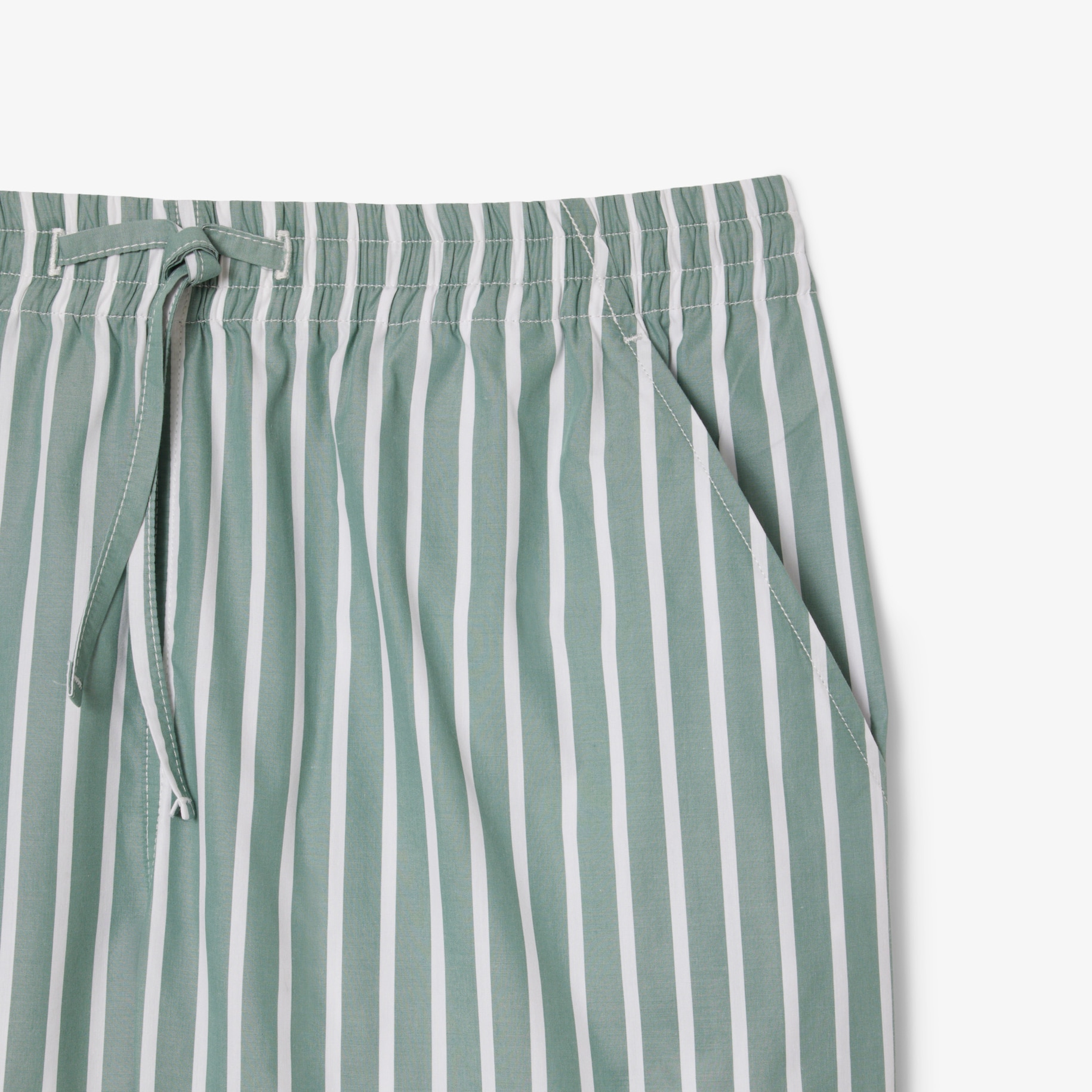 Celana Pendek Bergaris Relaxed Fit image number 4