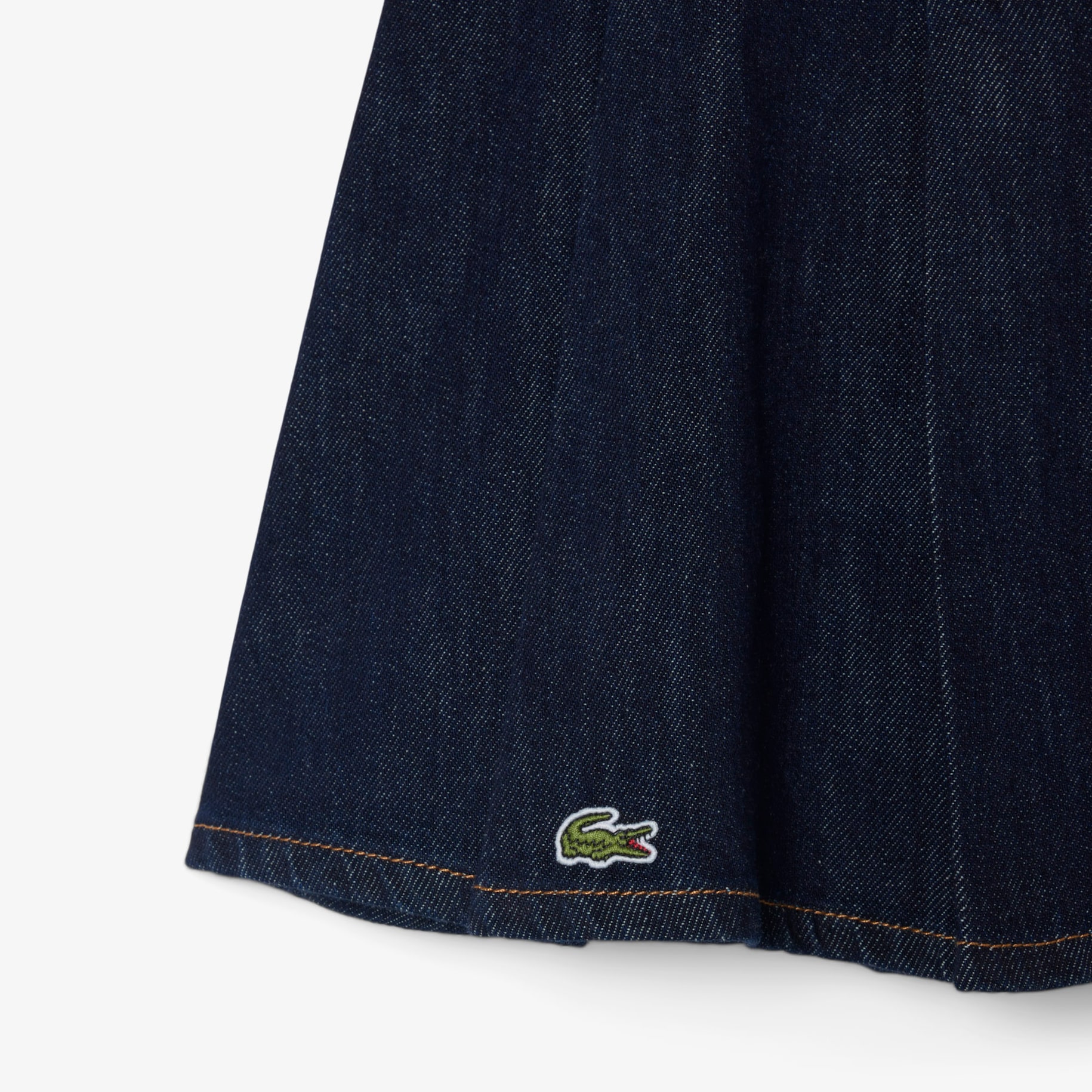Short Pleated Denim Skirt image number 5
