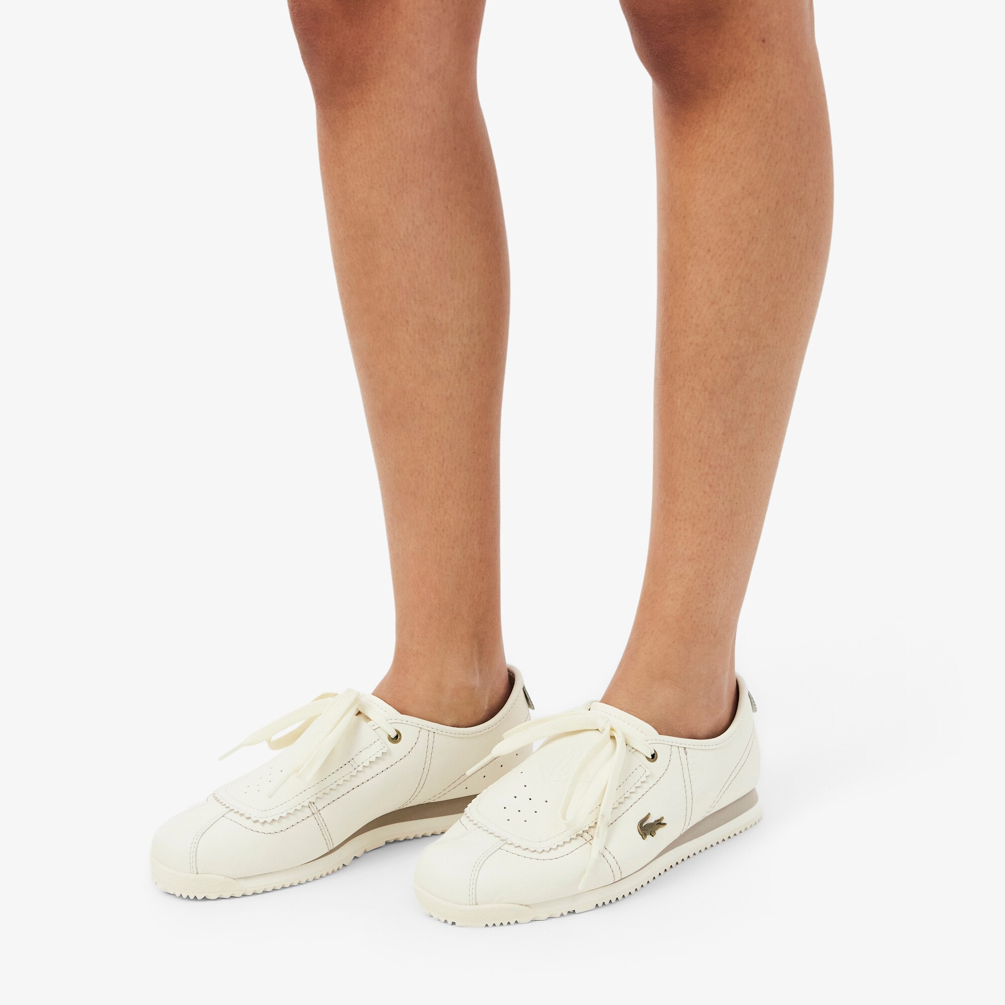 Slip-On Club-Low Kulit Wanita image number 6