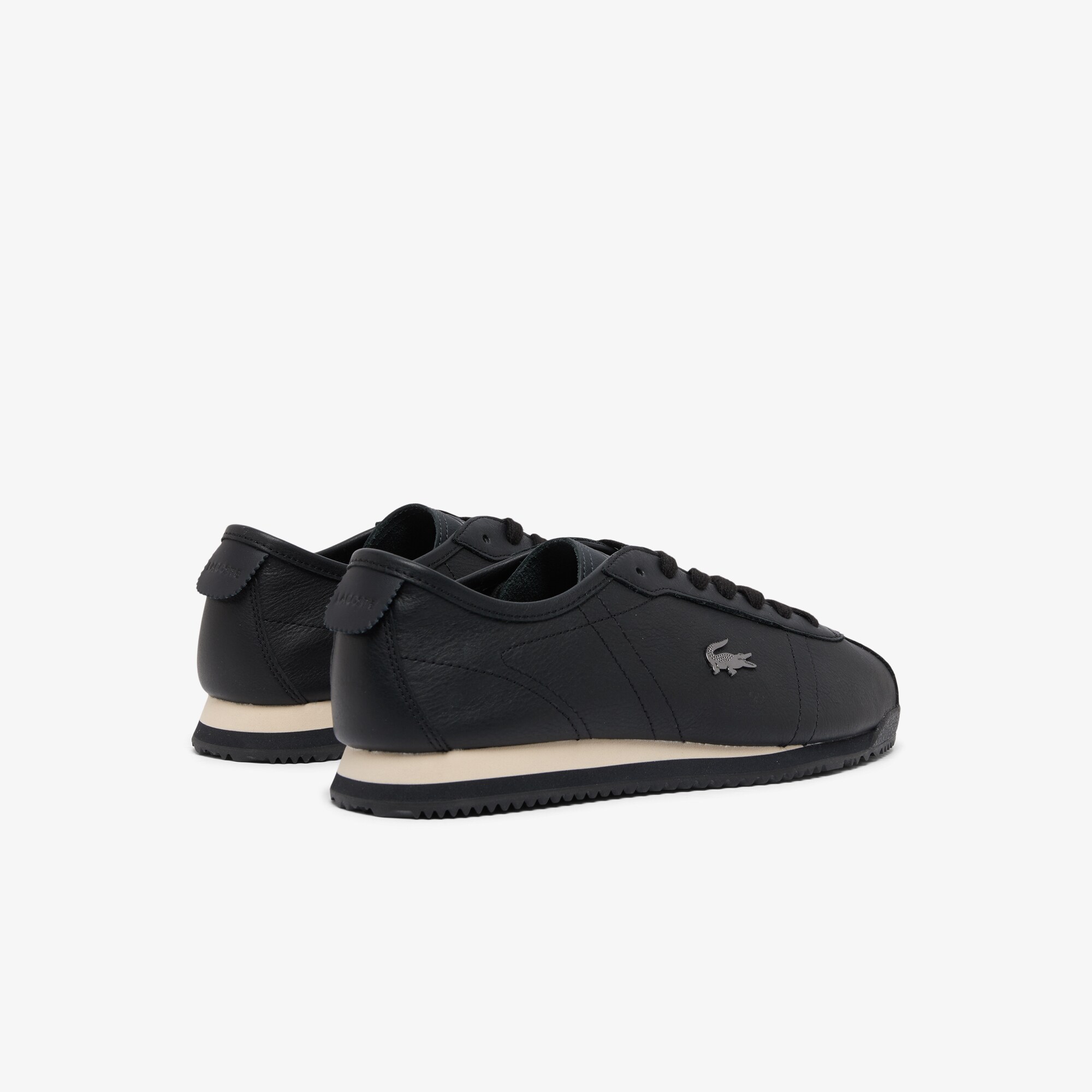 Sepatu Sneakers Club-Low Pria image number 2