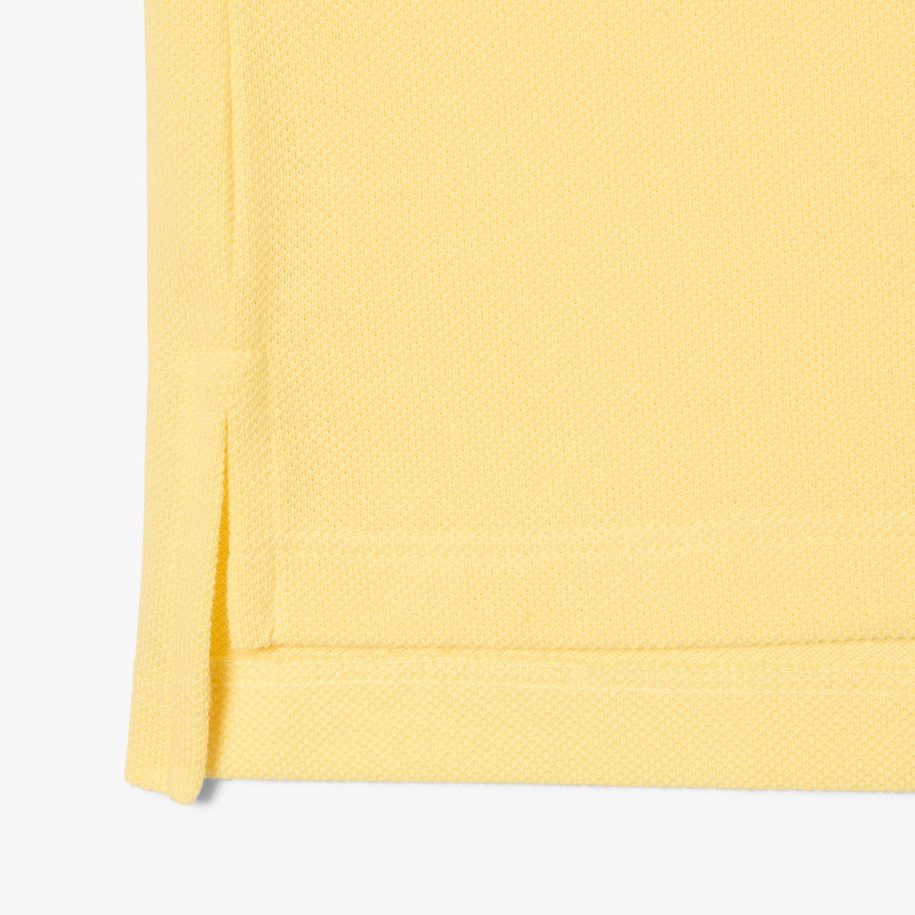Kaos Polo Wanita Lacoste Petit Piqu&eacute; Katun Lembut Regular Fit image number 5