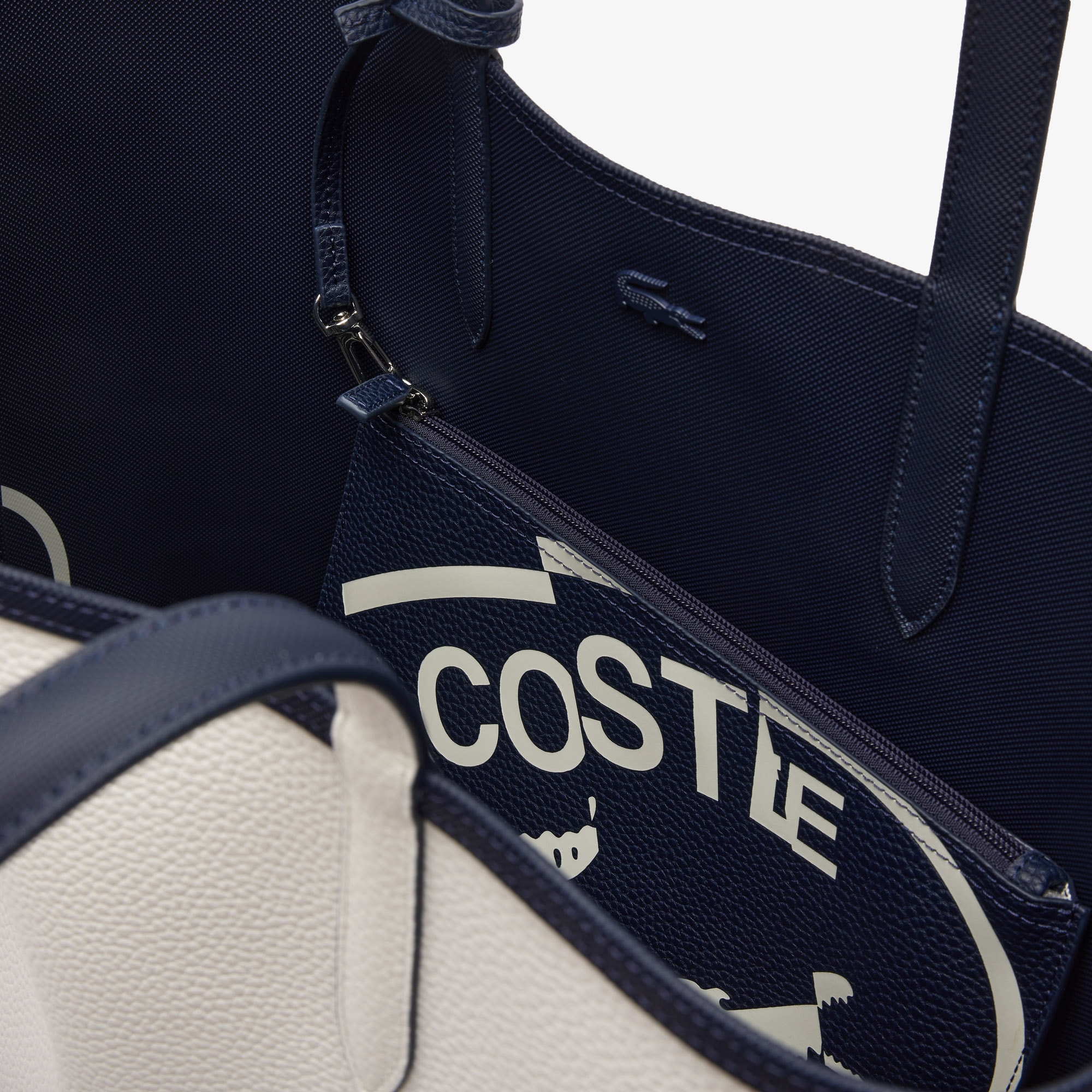 Tas Tote Reversible Coated Canvas Print image number 3