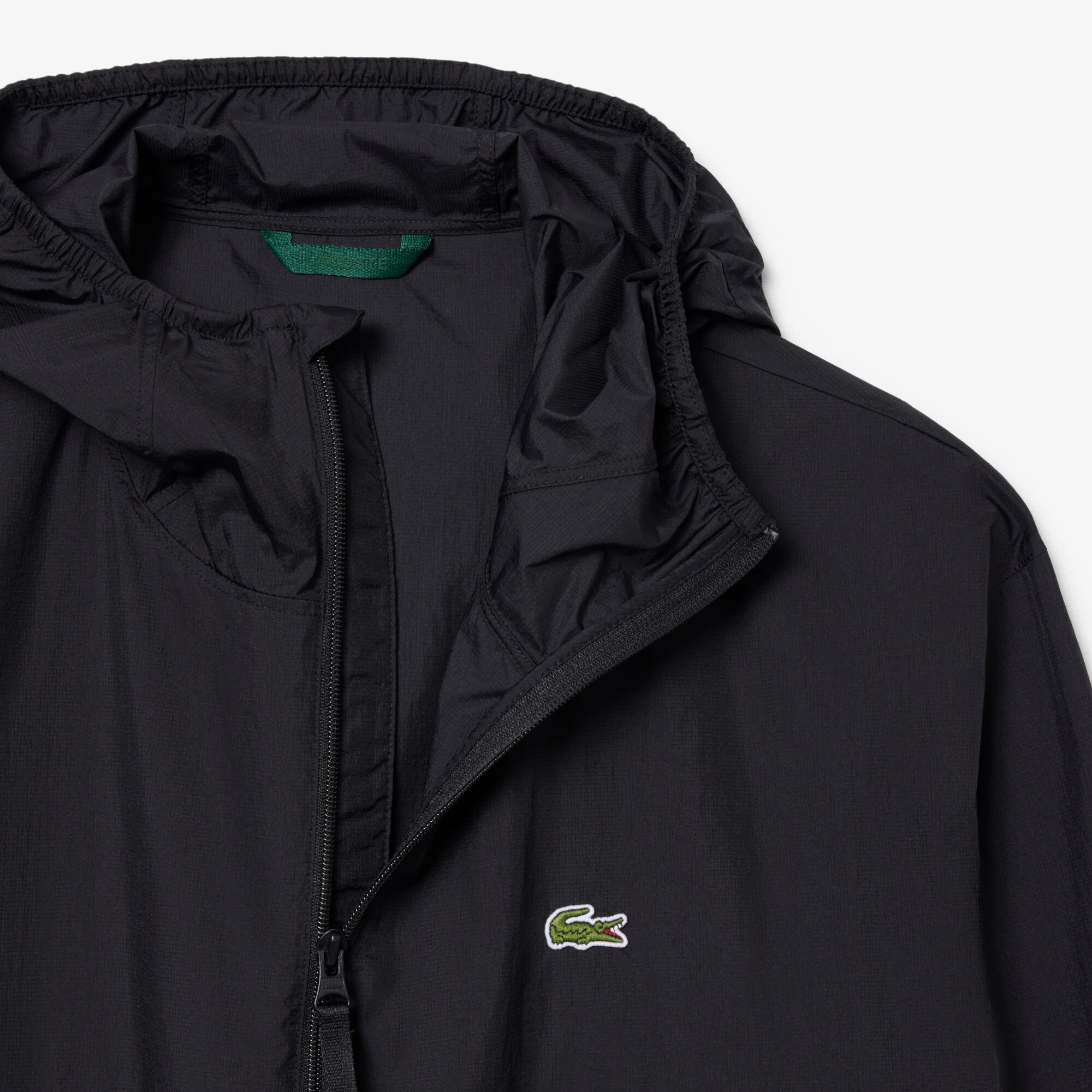 Jaket Pria Lightweight Packable Water-Repellent image number 4