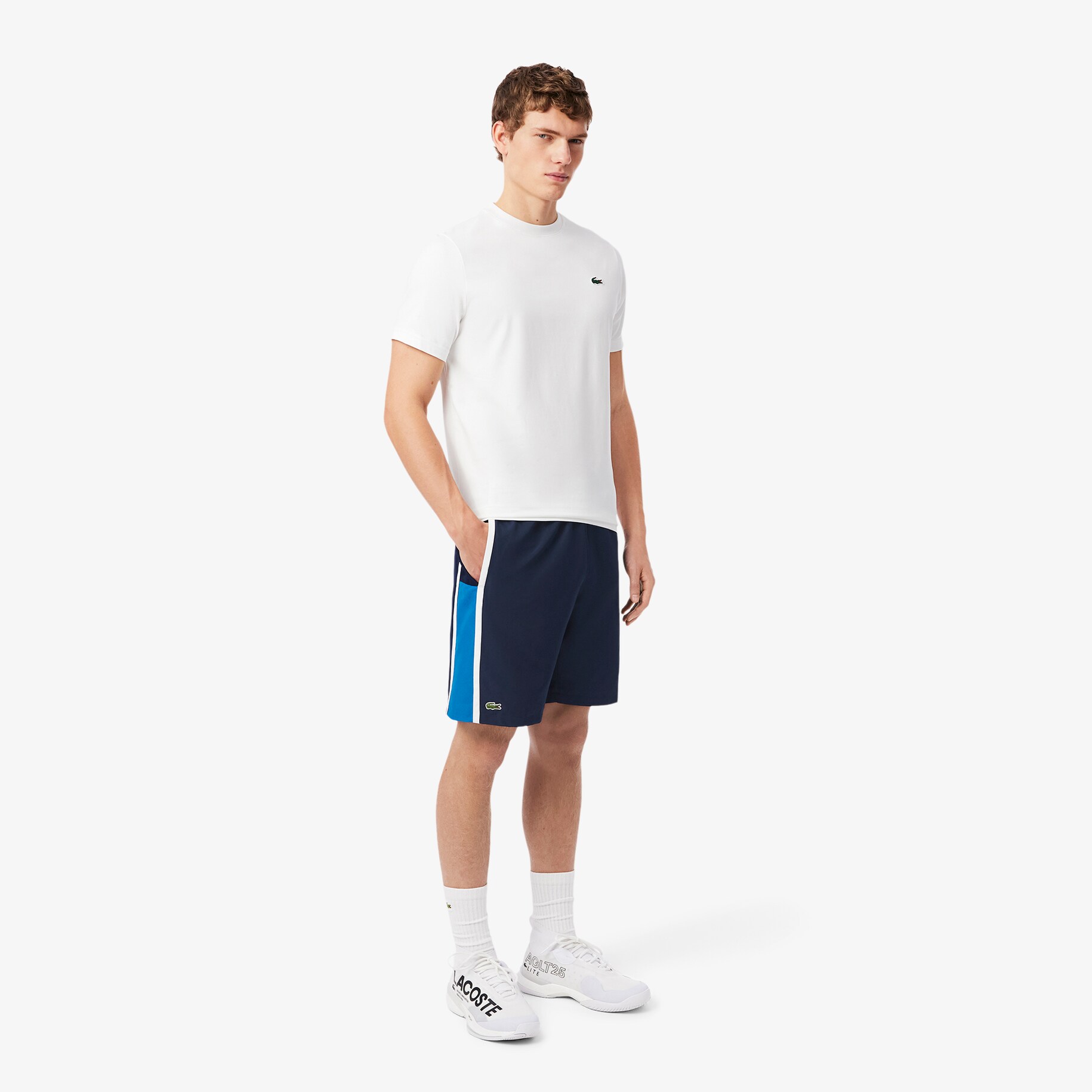 Celana Tenis Lightweight Bergaris Blok Warna image number 0