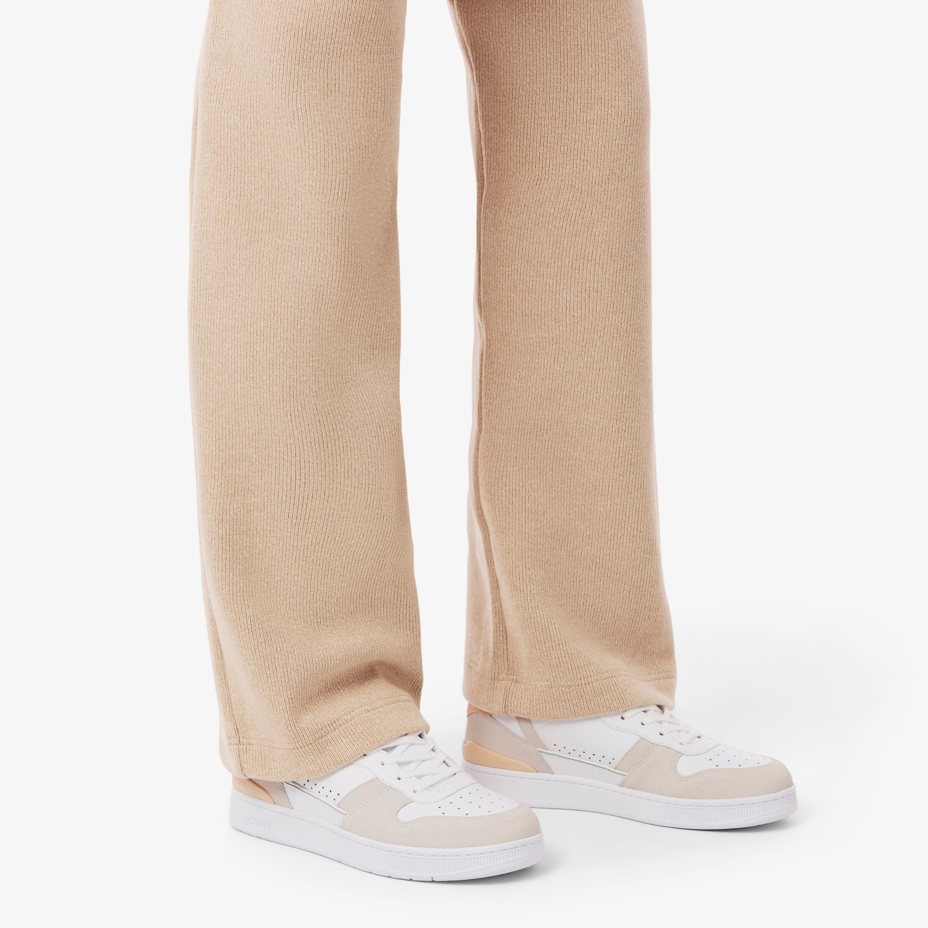 Sepatu Sneakers Kulit Set T-Clip Wanita image number 7