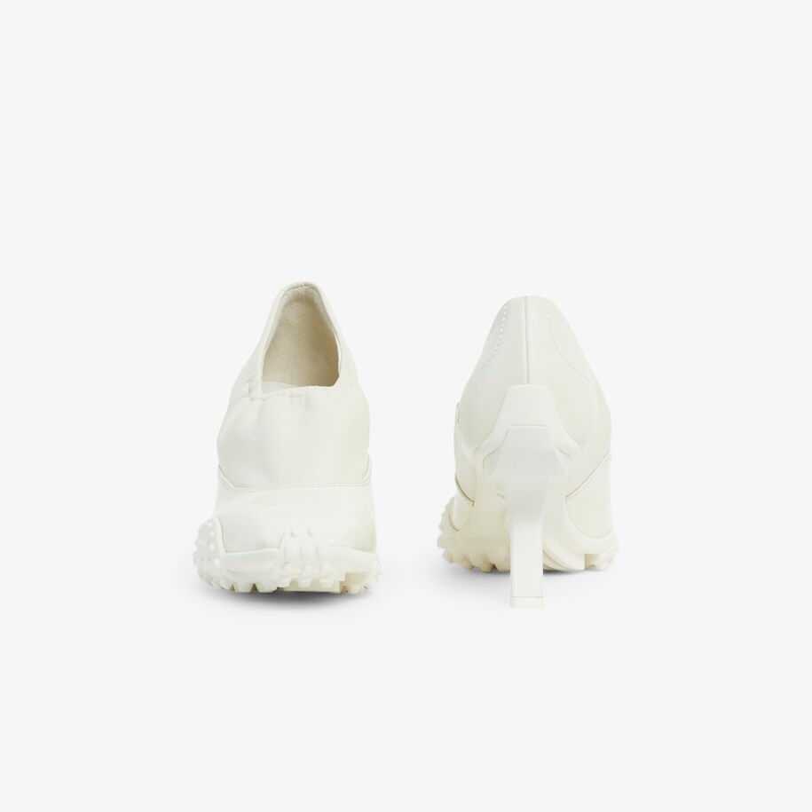 Sepatu Heel Kulit Wanita Runway image number 4