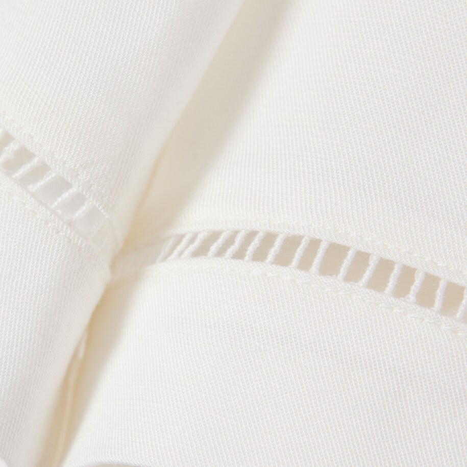 Celana Pendek Bermuda Oversized Fluid Linen Blend image number 4