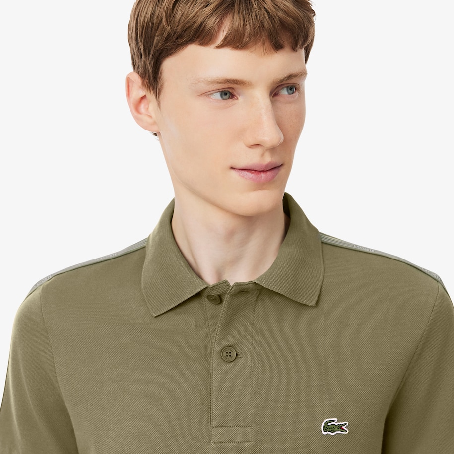Kaos Polo Pria Logo Stripe Regular Fit image number 1