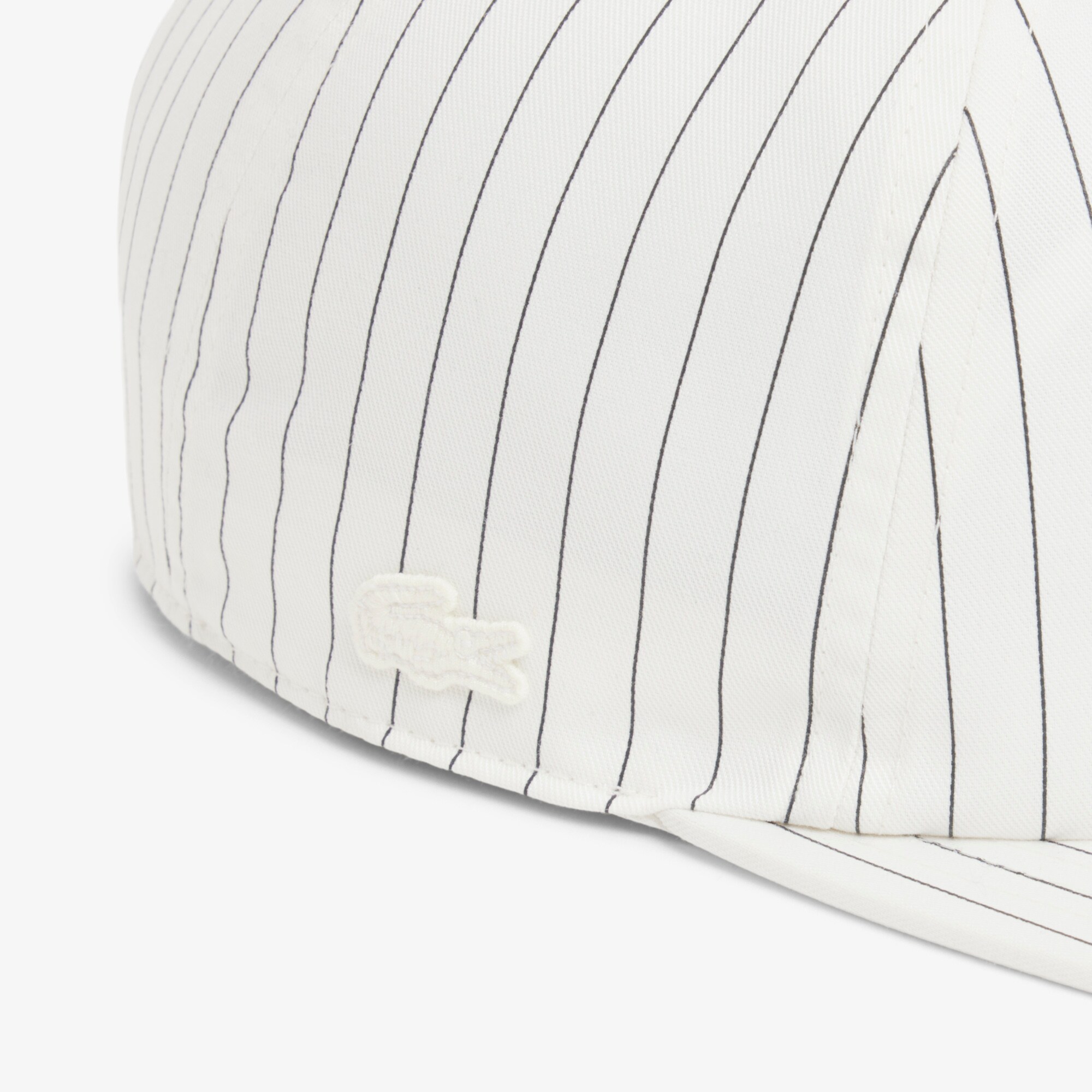 Topi Bergaris Embroidered Katun Twill image number 3