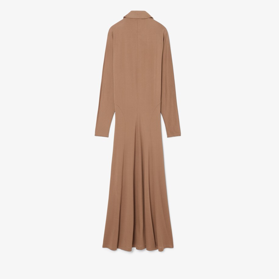 Gaun Maxi Sutra Kerah Polo Runway image number 4