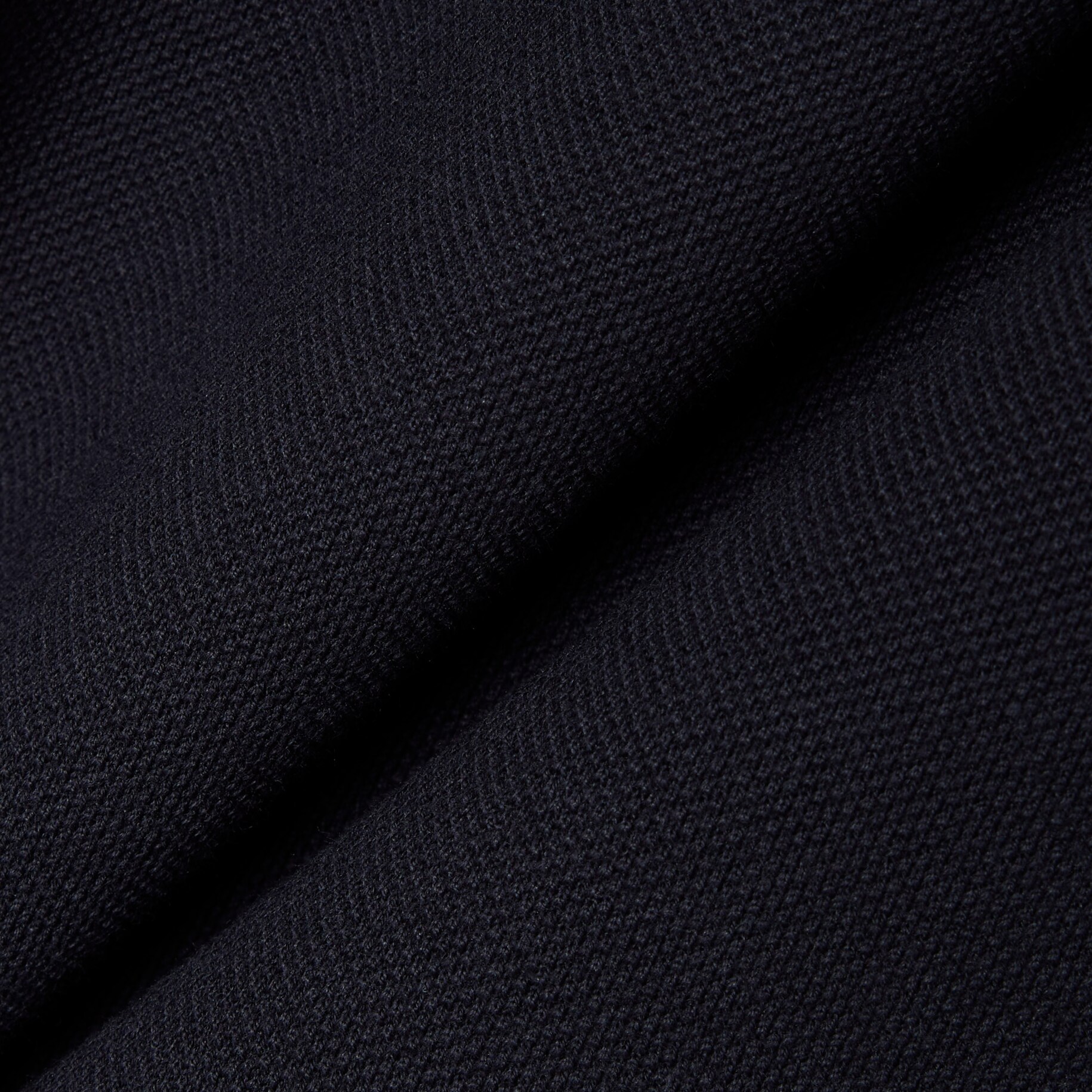 Kaos Polo Embroidery Detail  Petit Piqu&eacute; Classic Fit image number 6