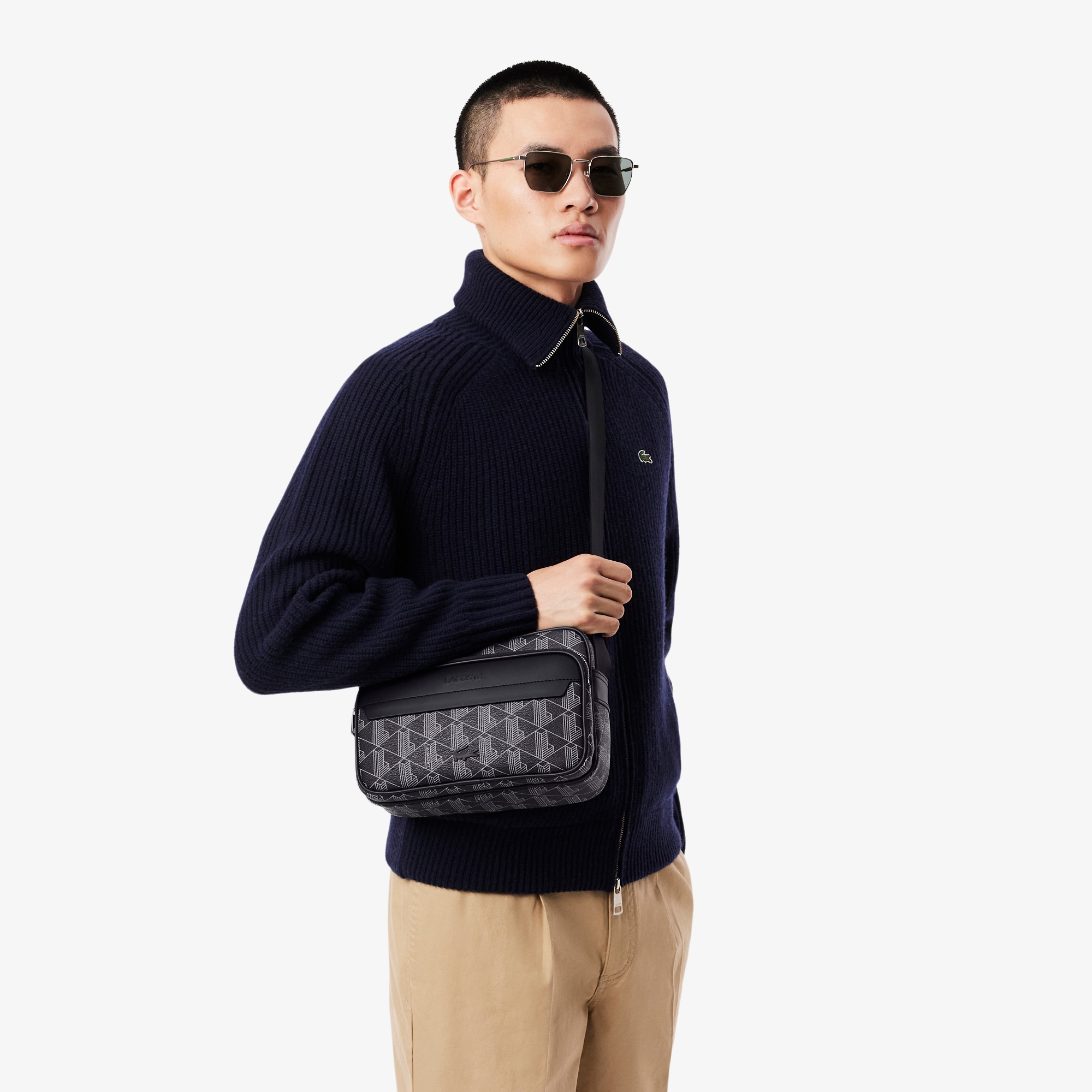 The Blend Grained Texture Shoulder Bag image number 5