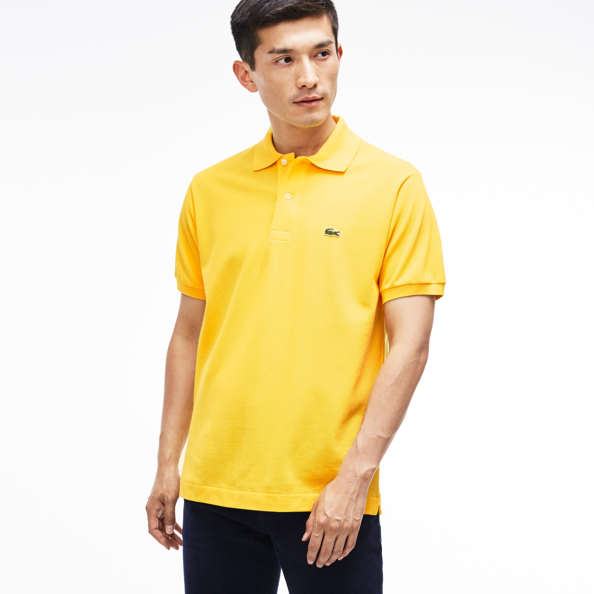 Kaos polo pria lengan pendek 