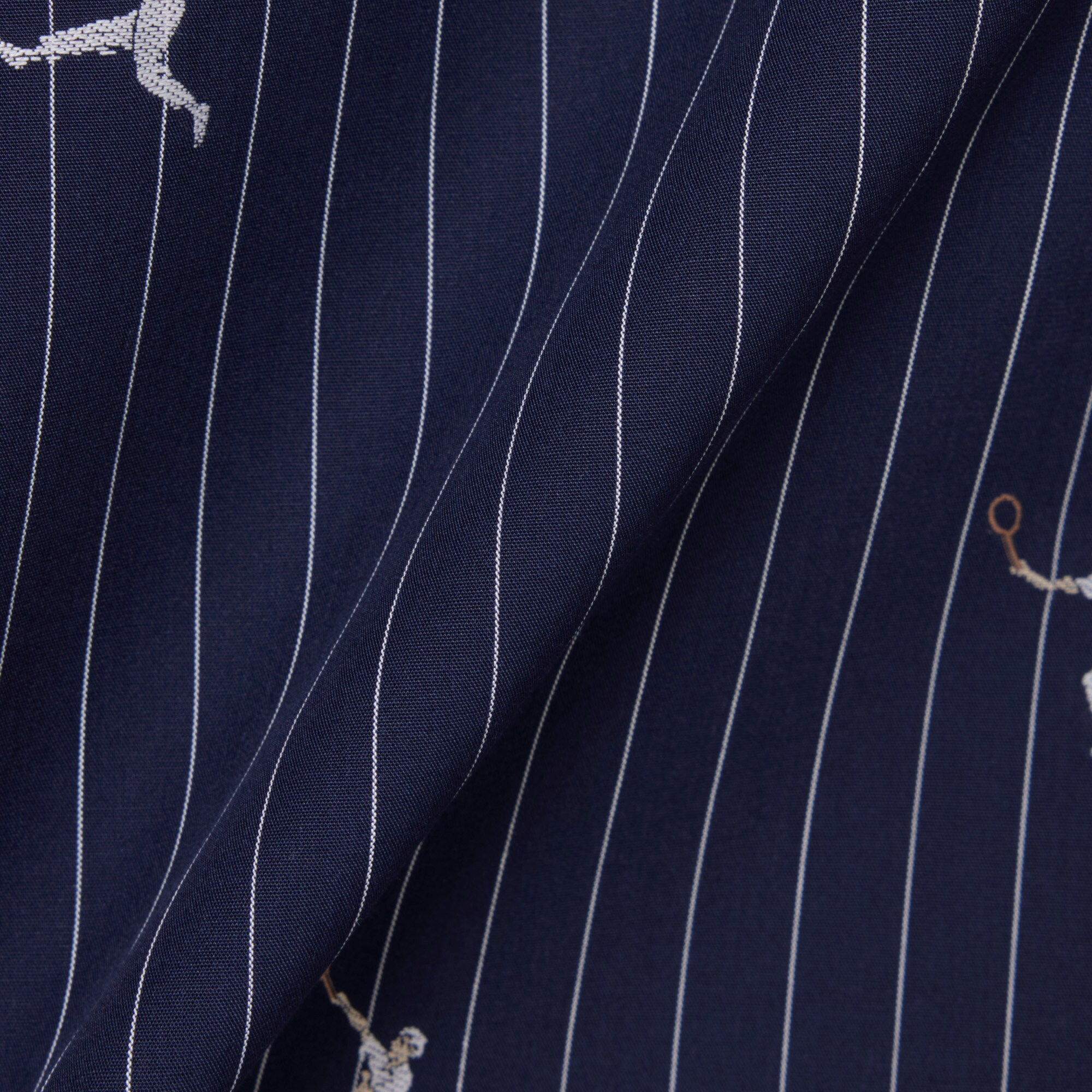 Kemeja Wanita Oversized dengan Motif Jacquard image number 5