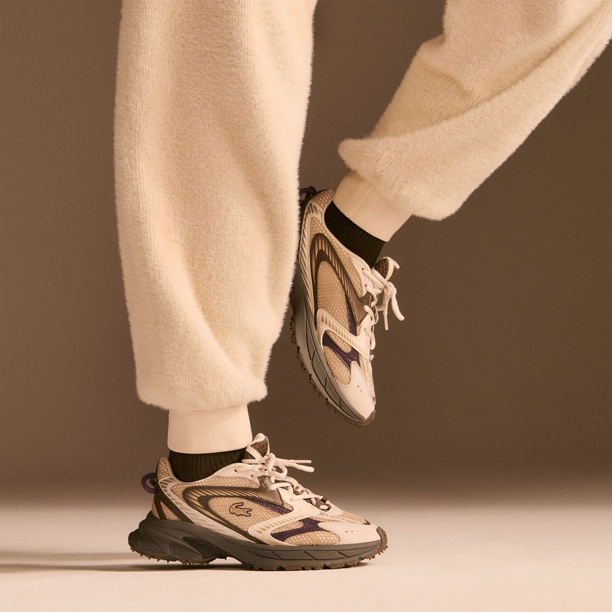 Women&rsquo;s L003 Neo Shot Sneakers image number 7
