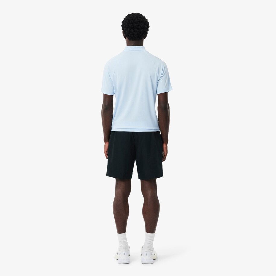 Men's Lacoste SPORT tennis shorts in solid diamond weave taffeta image number 2