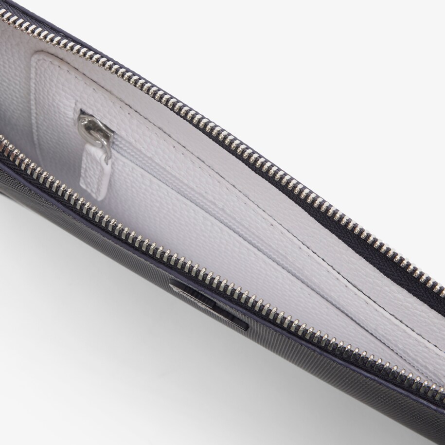 Anna Clutch image number 3